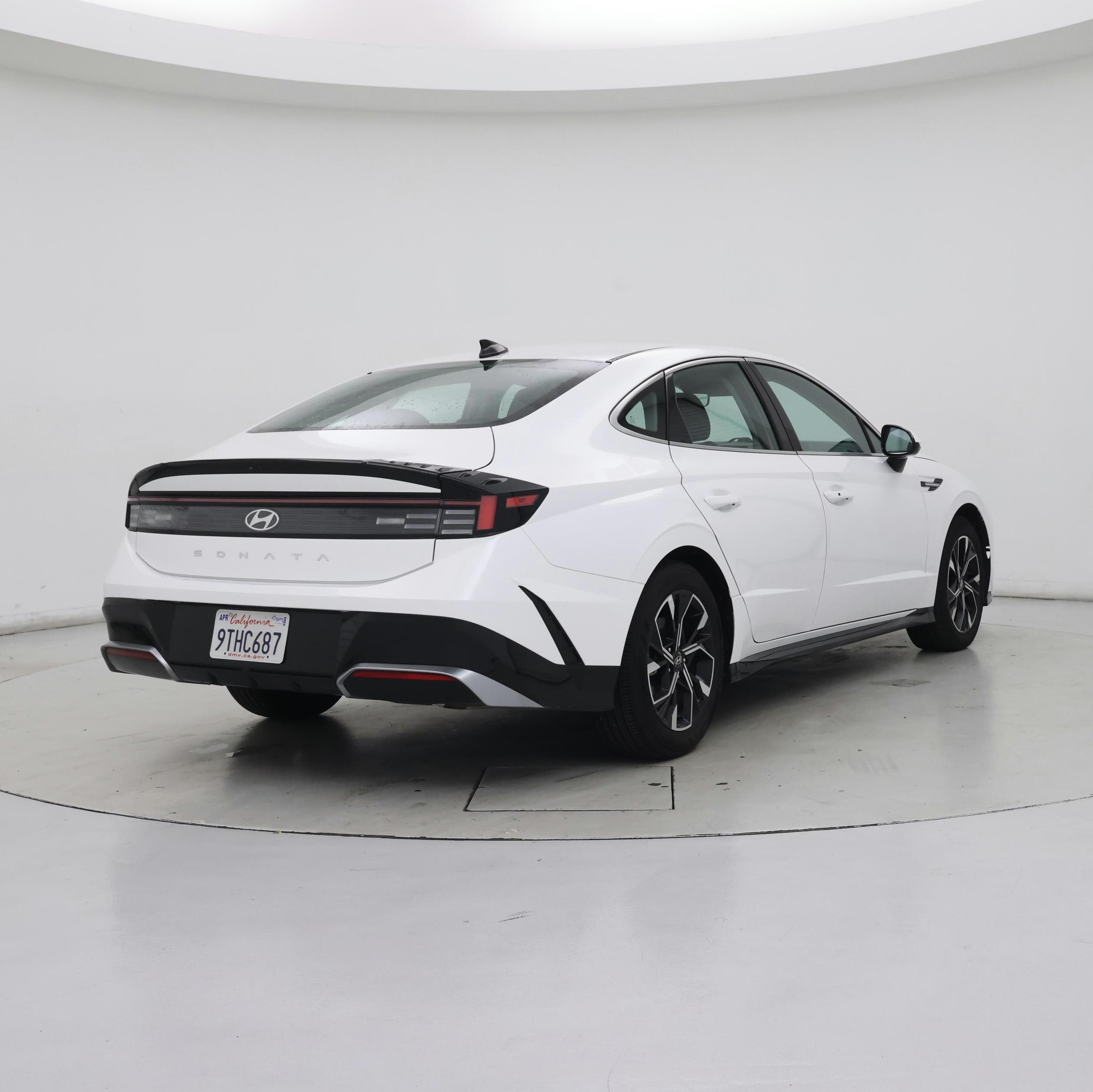 Thumbnail: 2025 Hyundai Sonata - 8