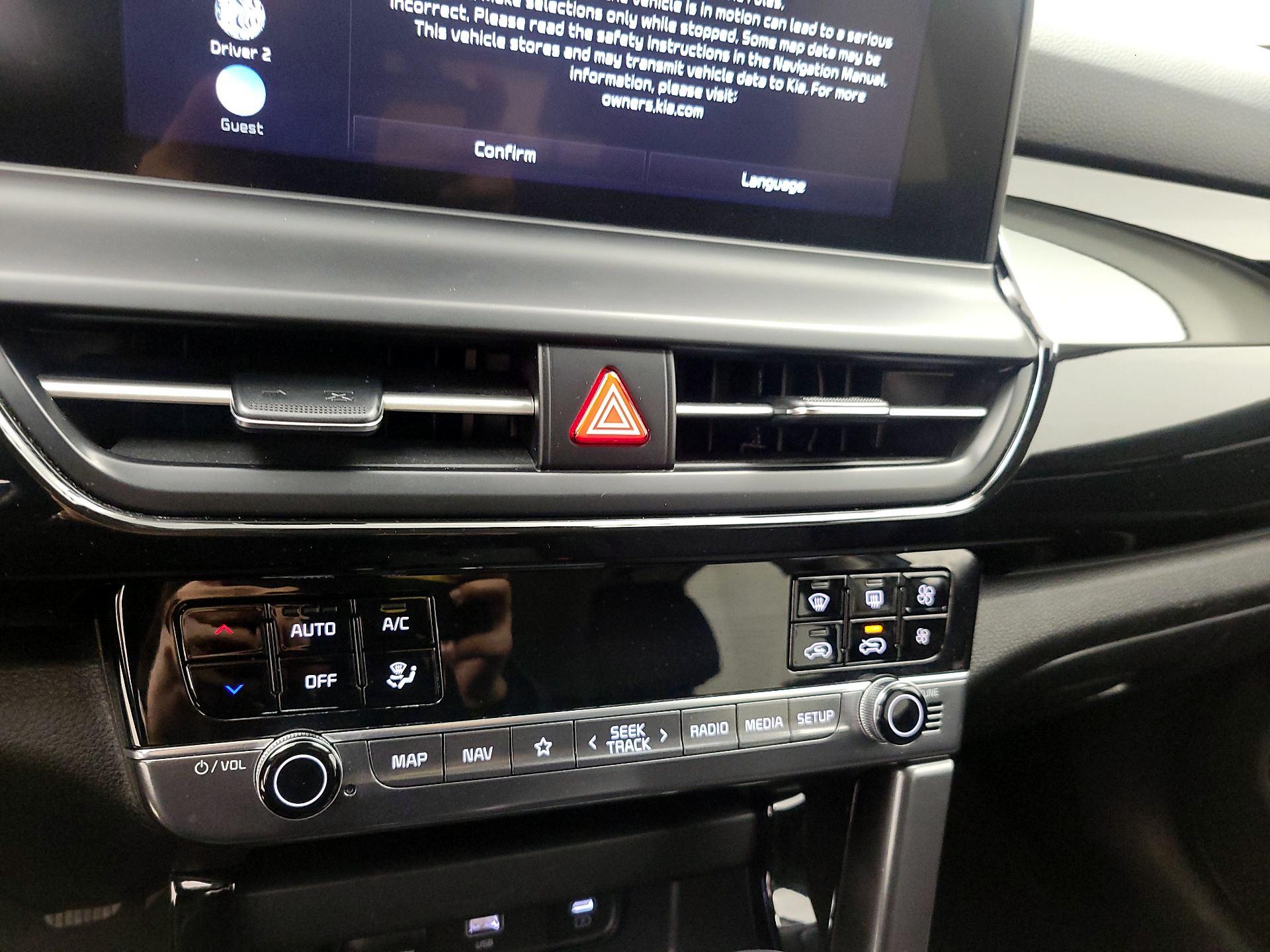 Thumbnail: 2025 Kia Seltos - 16