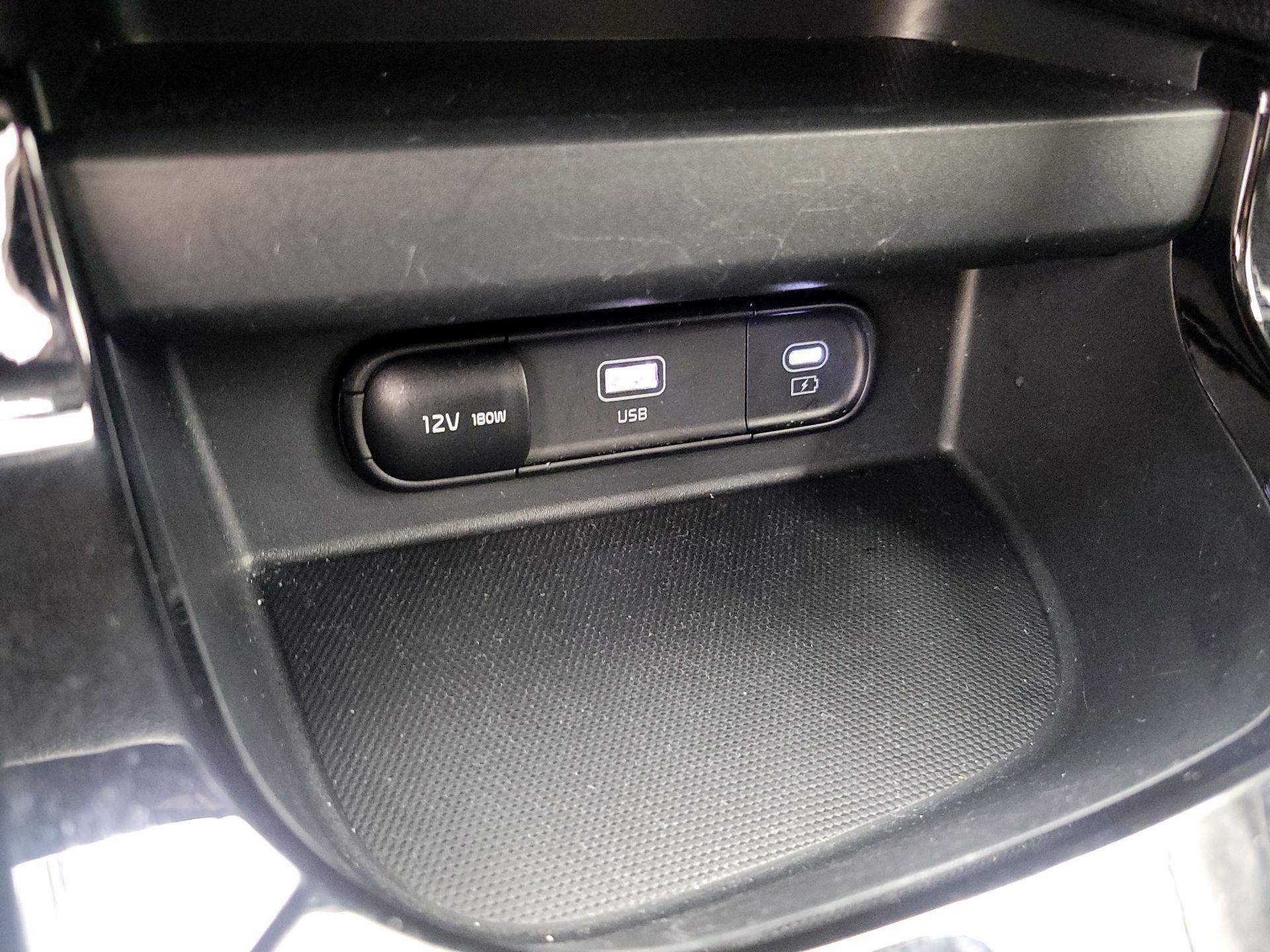 Thumbnail: 2025 Kia Seltos - 18