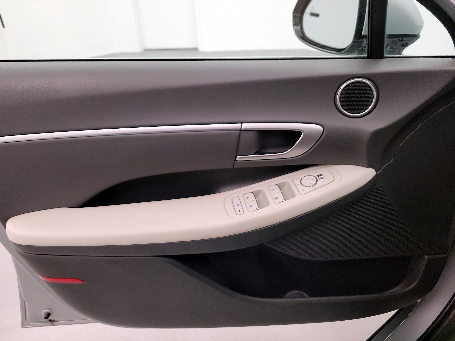 Thumbnail: 2025 Hyundai Sonata - 12