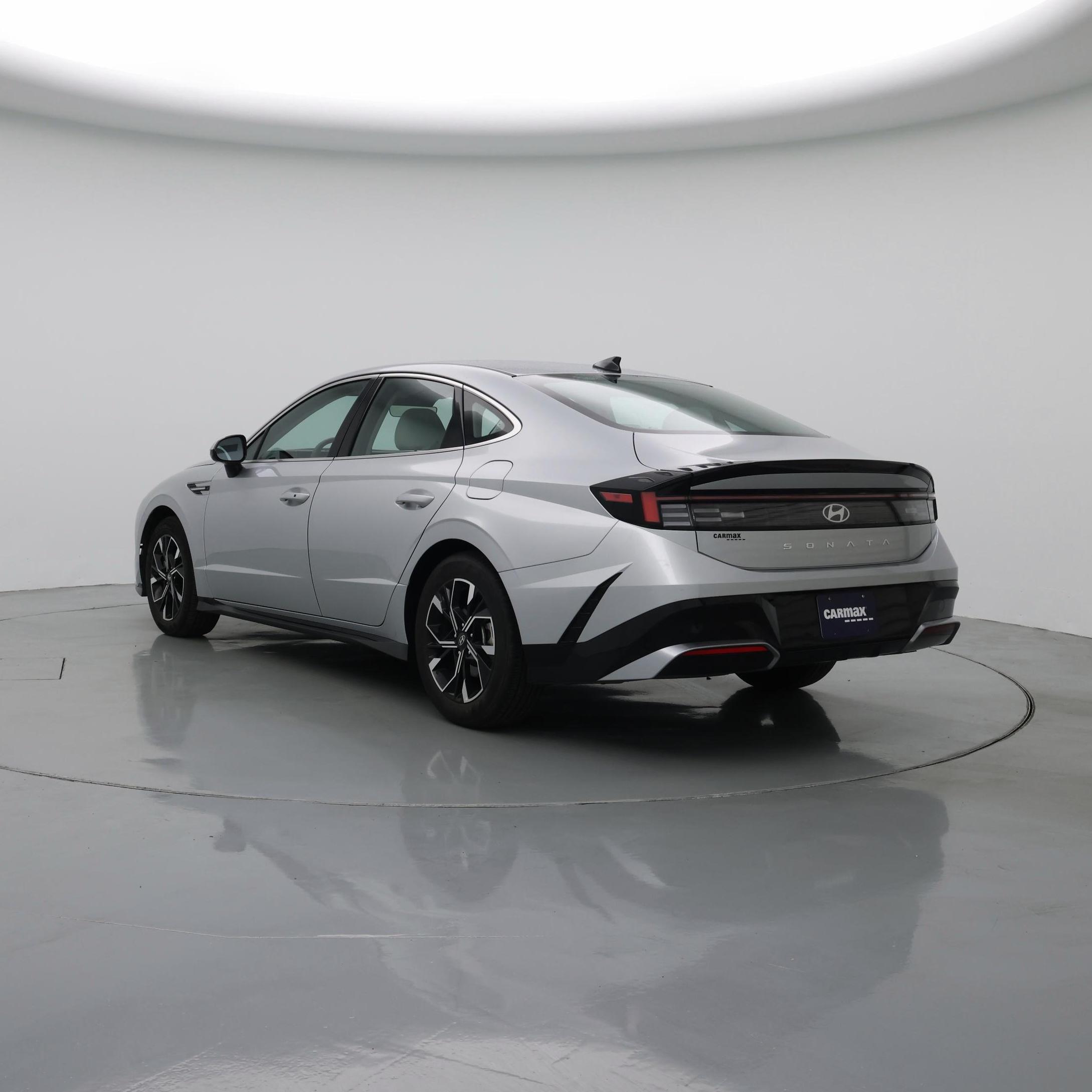 Thumbnail: 2025 Hyundai Sonata - 2