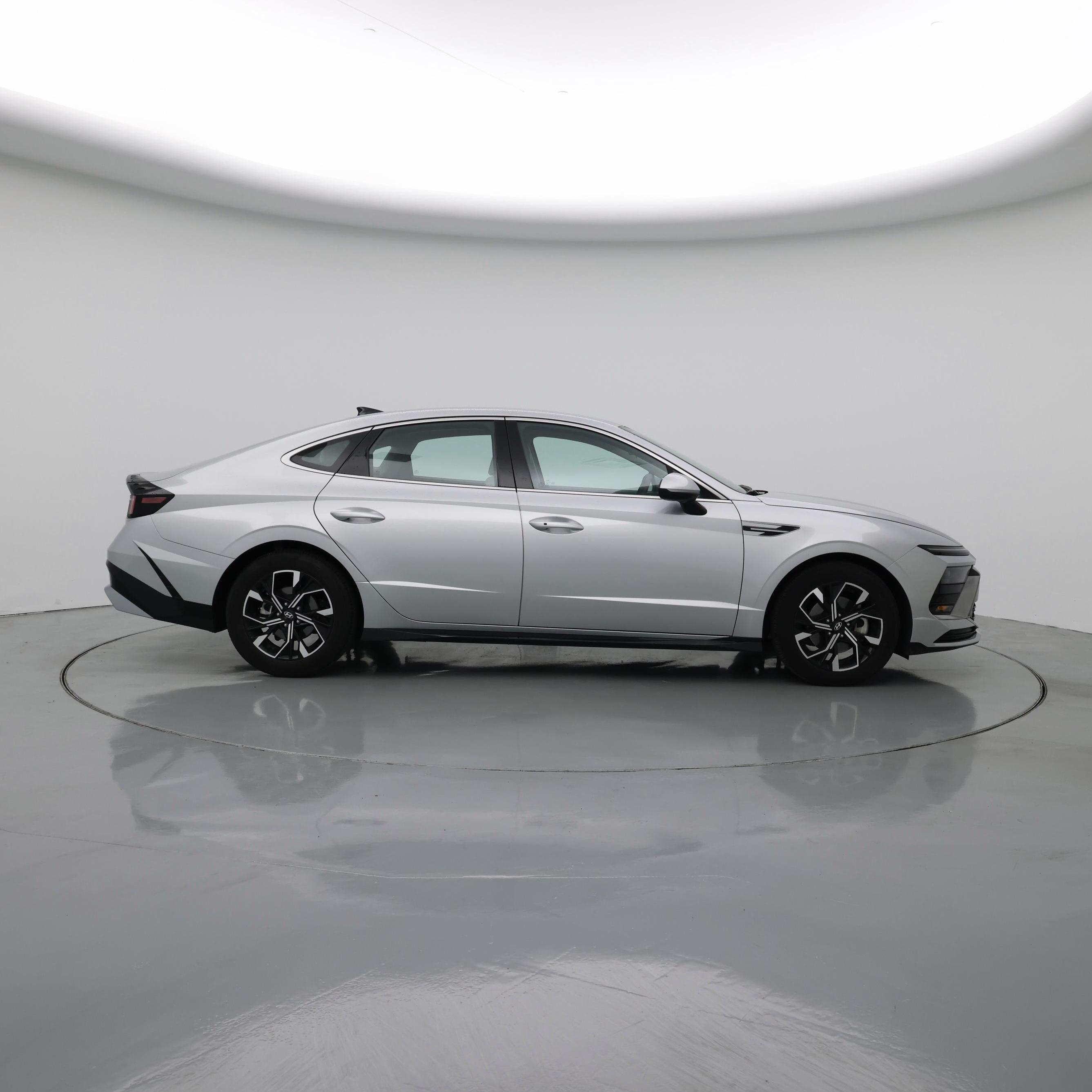 Thumbnail: 2025 Hyundai Sonata - 7