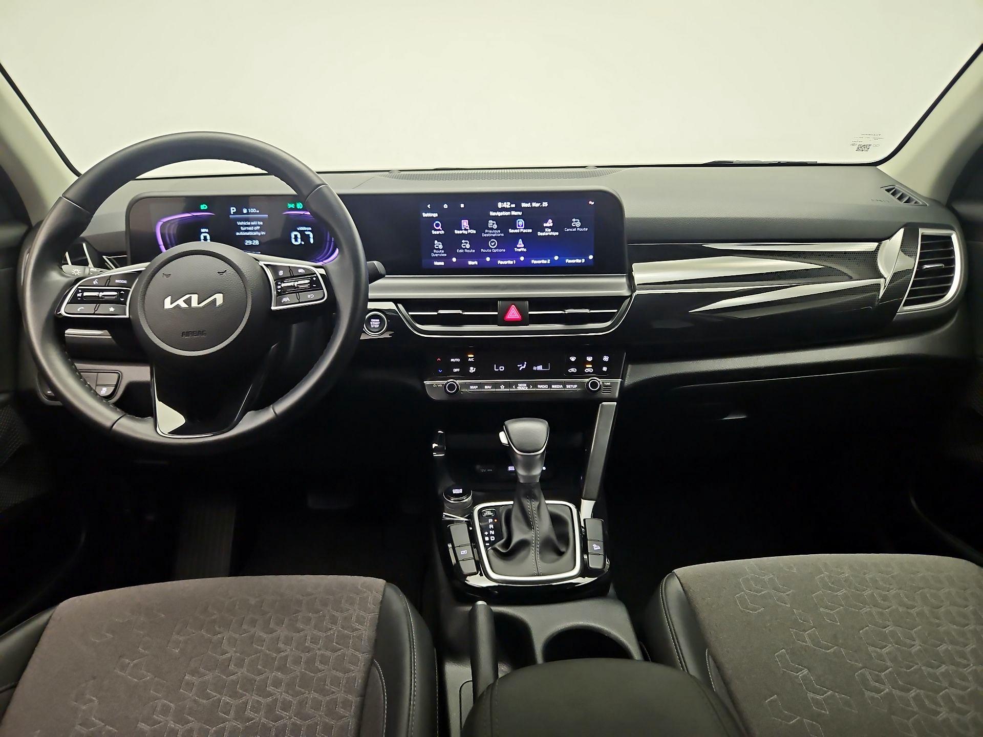 Thumbnail: 2025 Kia Seltos - 9