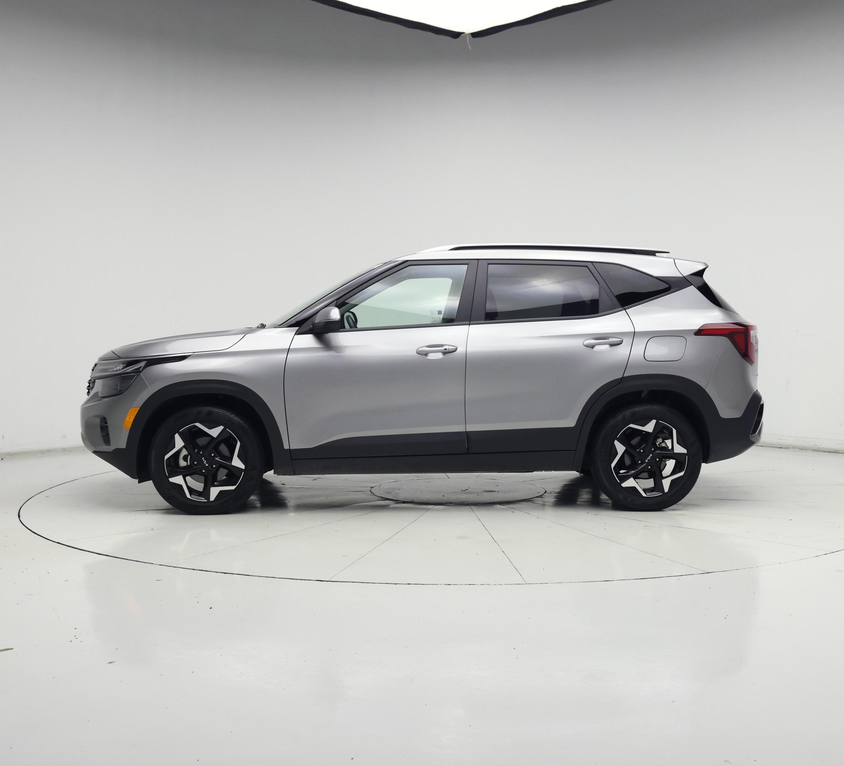 Thumbnail: 2025 Kia Seltos - 3