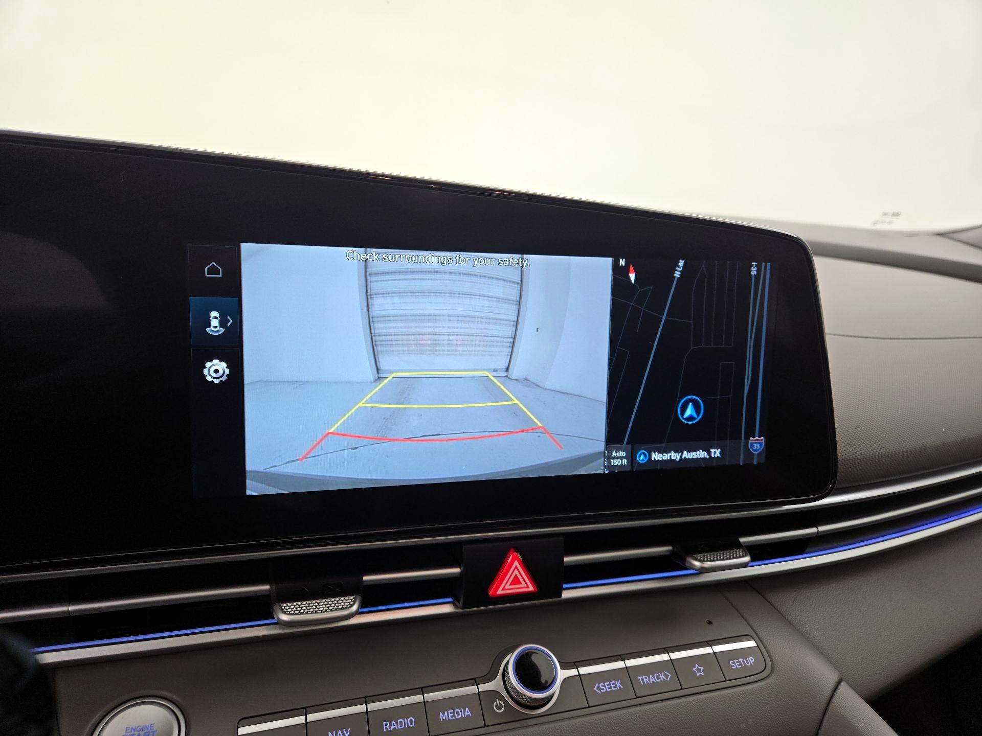 Thumbnail: 2025 Hyundai Elantra - 15