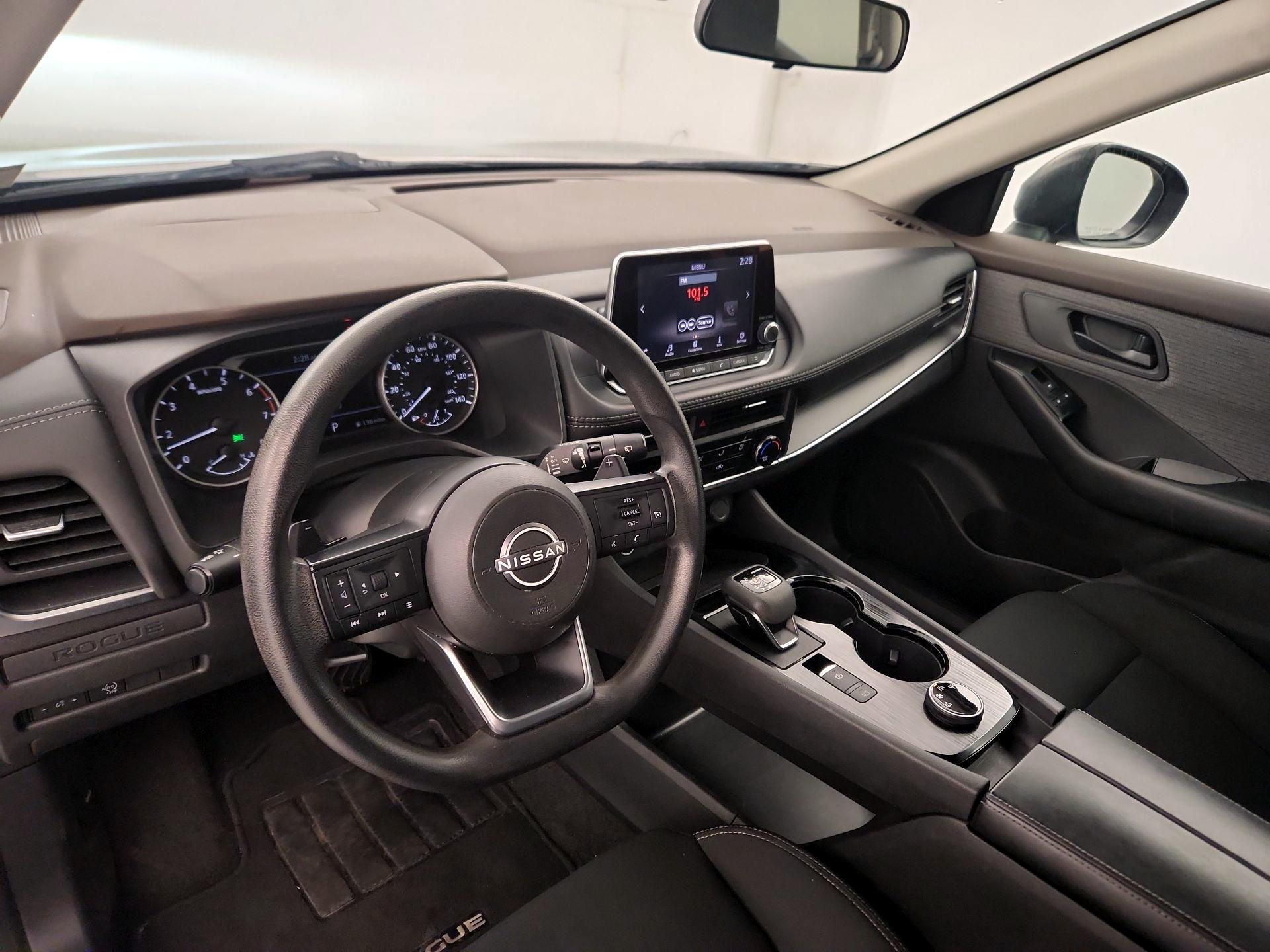 Thumbnail: 2023 Nissan Rogue - 9