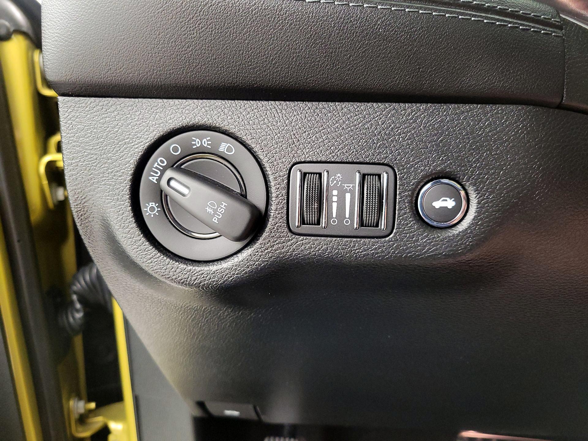 Thumbnail: 2021 Dodge Challenger - 13