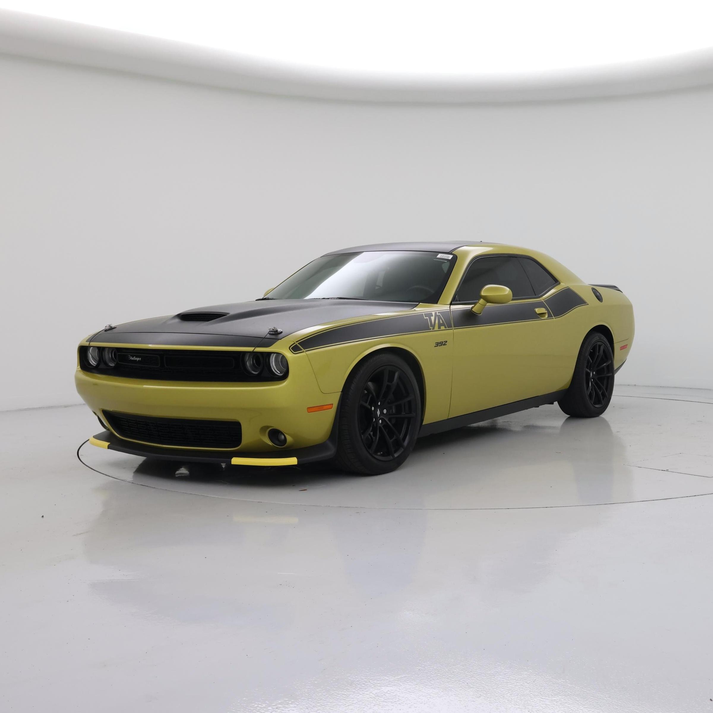 Thumbnail: 2021 Dodge Challenger - 4
