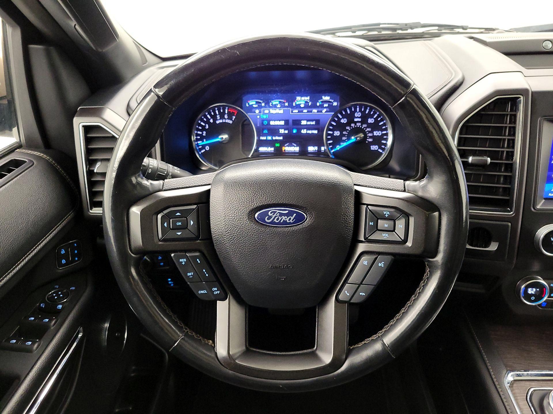 Thumbnail: 2020 Ford Expedition - 10