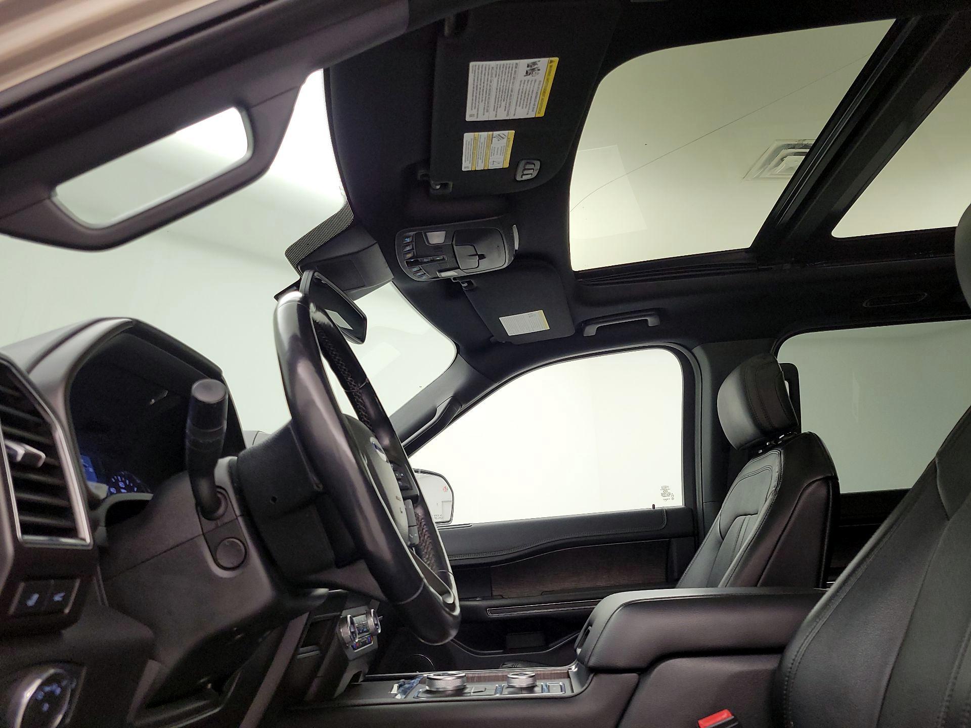 Thumbnail: 2020 Ford Expedition - 20