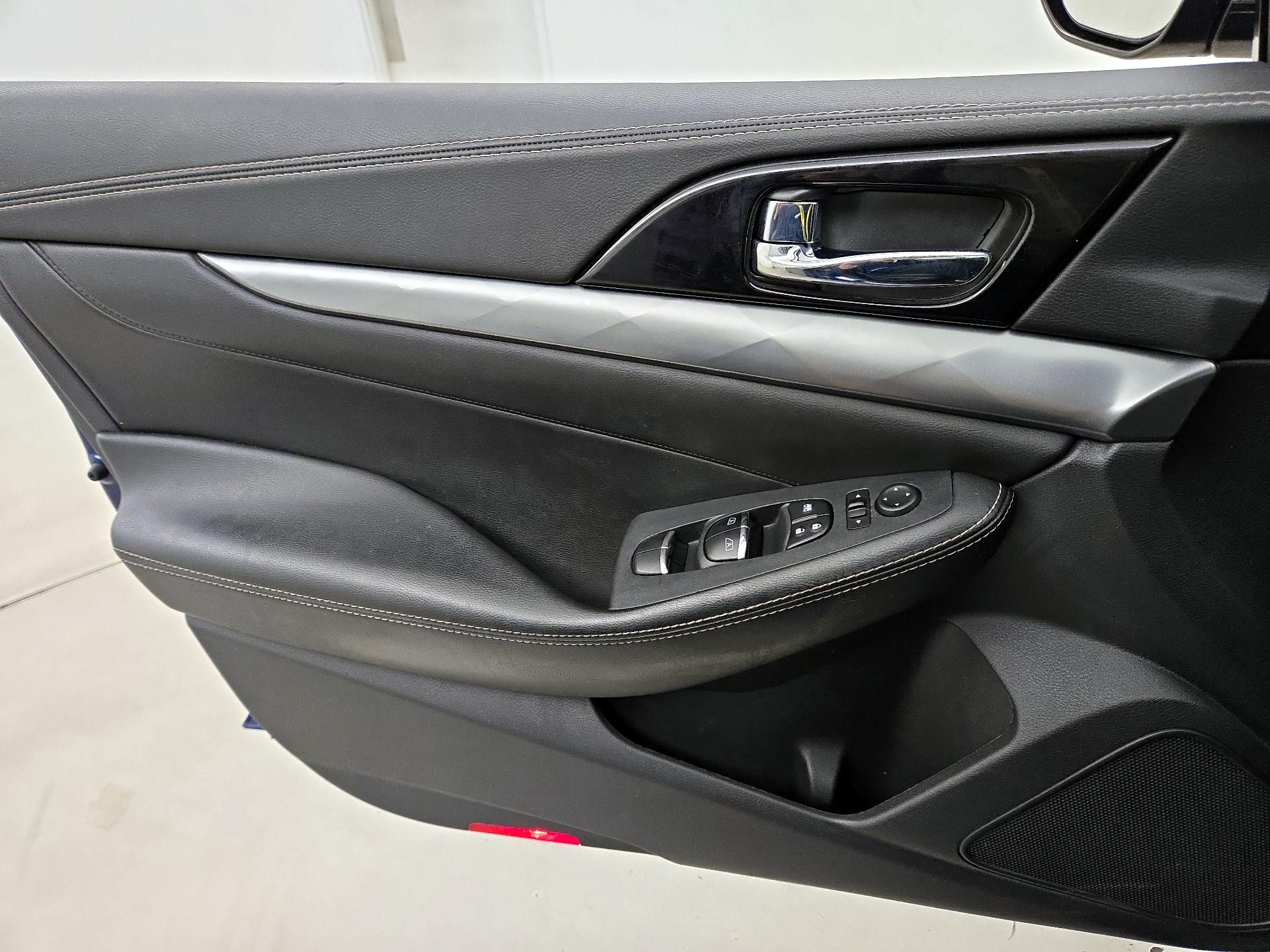 Thumbnail: 2020 Nissan Maxima - 12