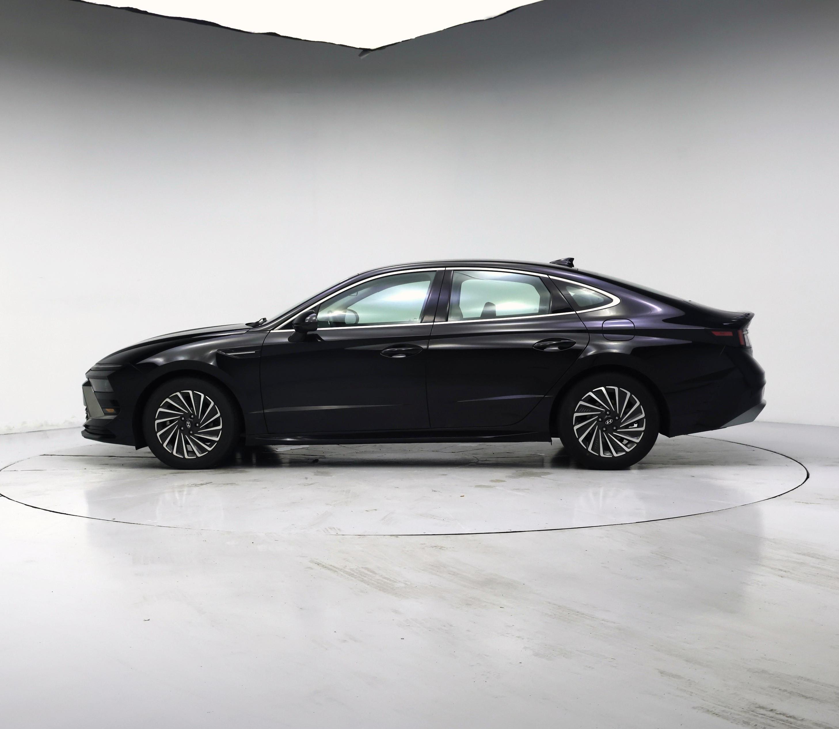 Thumbnail: 2025 Hyundai Sonata - 3