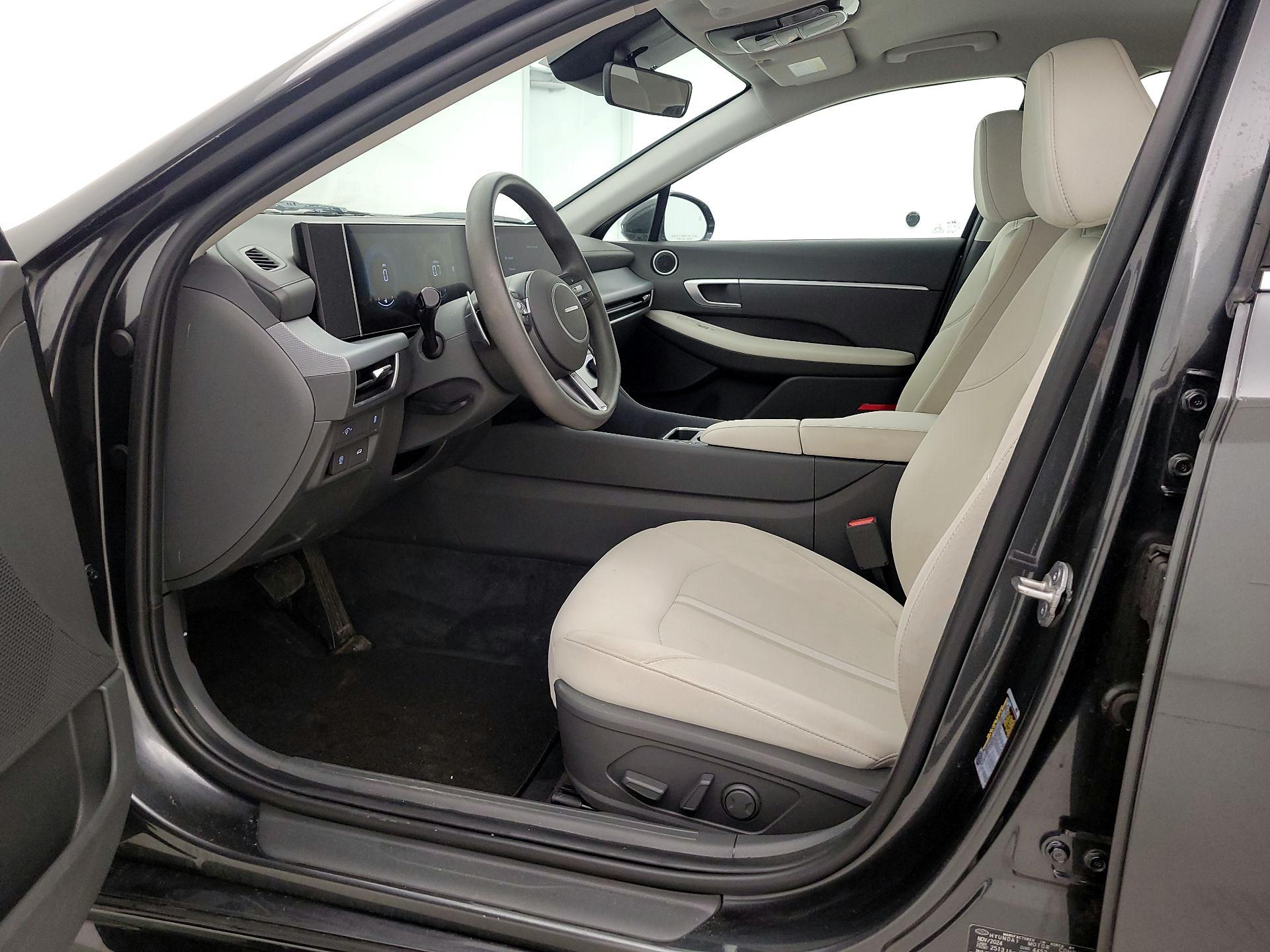 Thumbnail: 2025 Hyundai Sonata - 11