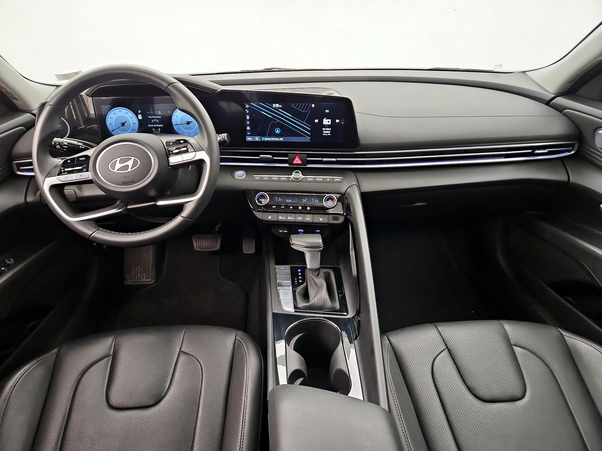 Thumbnail: 2025 Hyundai Elantra - 9