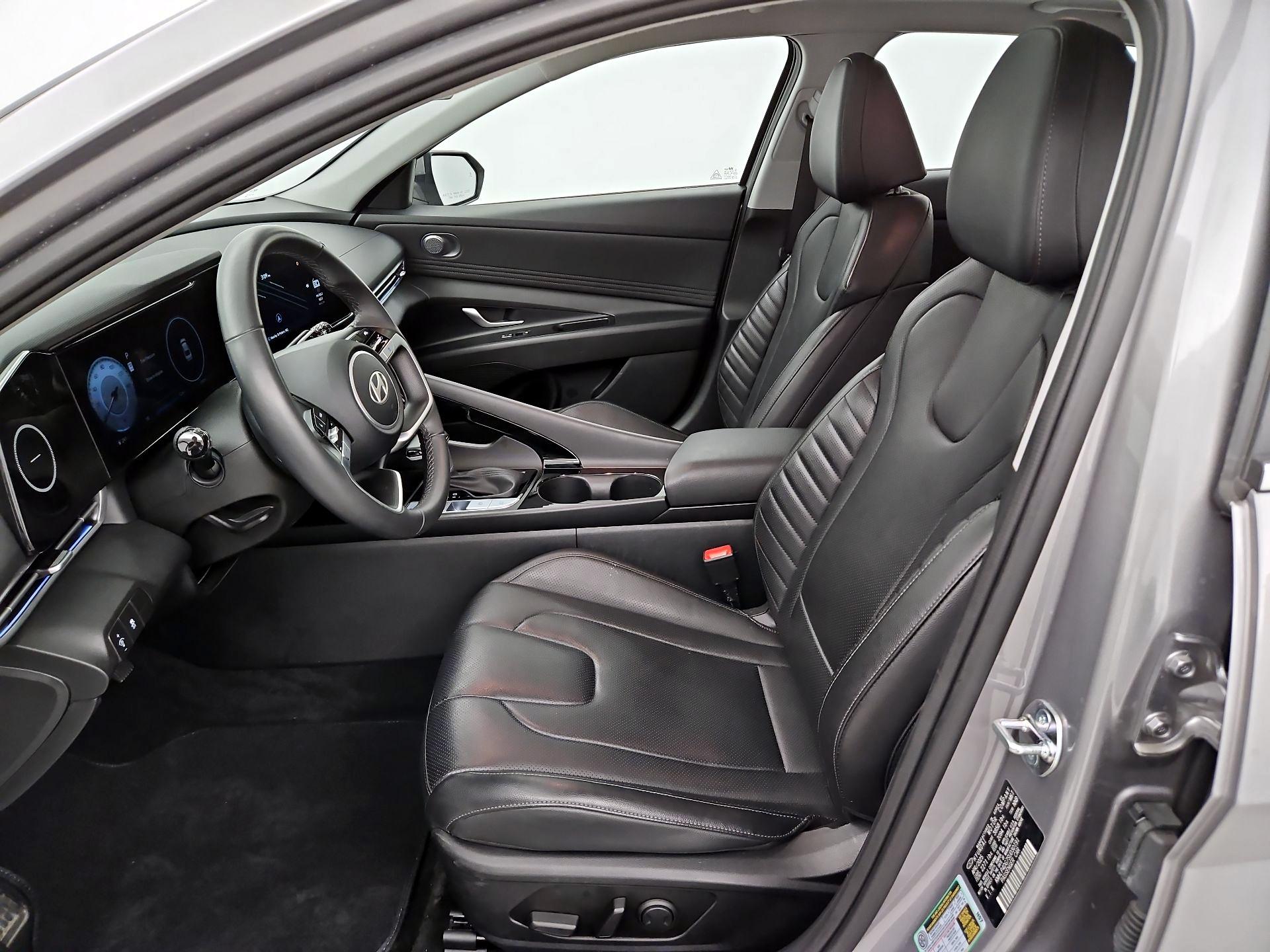 Thumbnail: 2025 Hyundai Elantra - 11