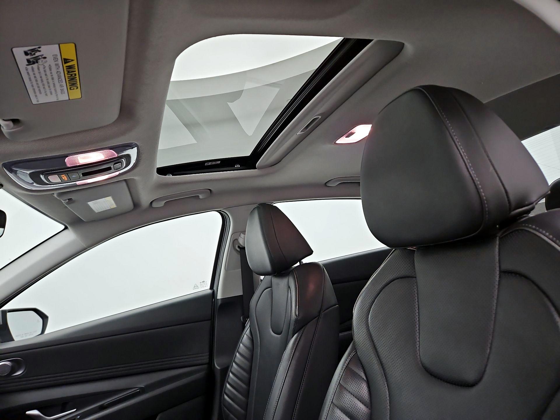 Thumbnail: 2025 Hyundai Elantra - 20