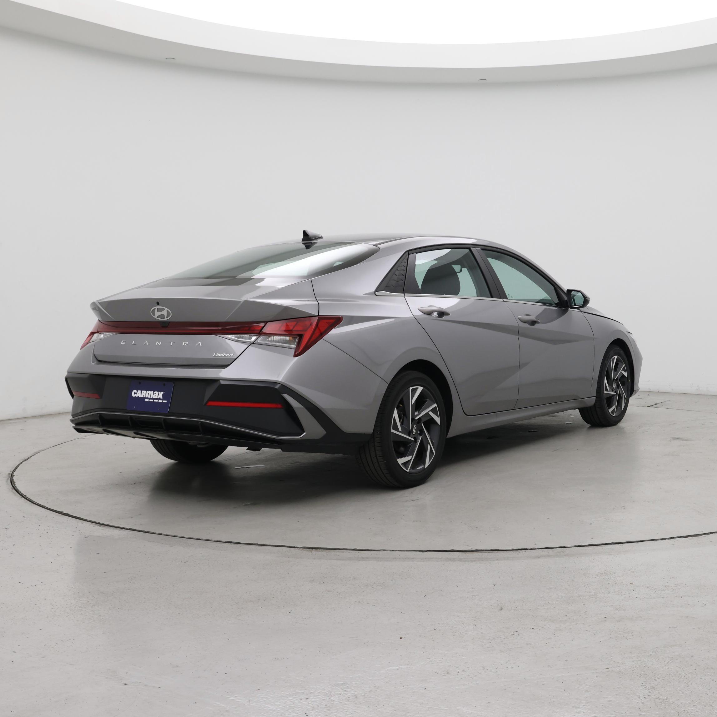 Thumbnail: 2025 Hyundai Elantra - 8