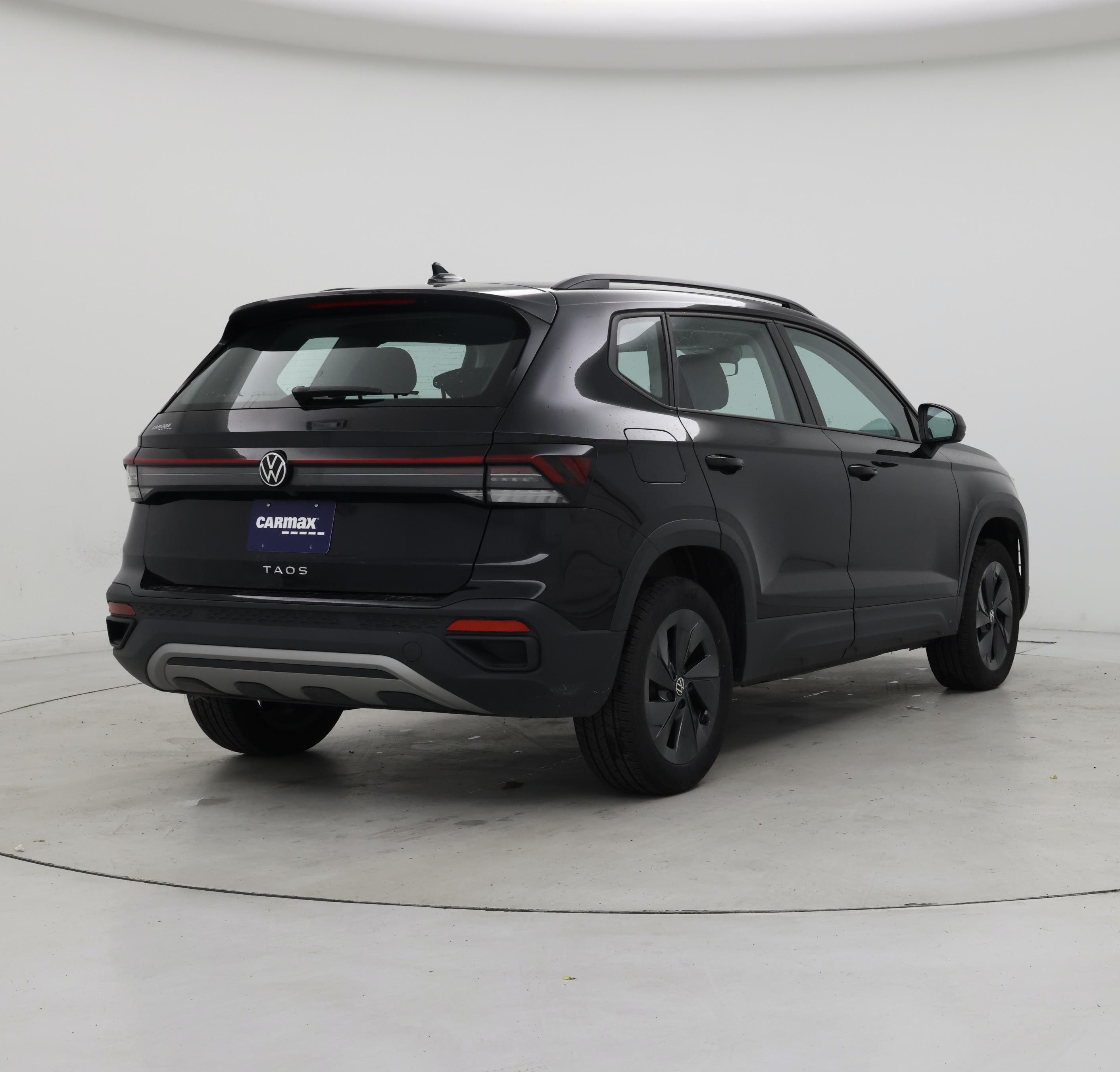 Thumbnail: 2025 Volkswagen Taos - 8