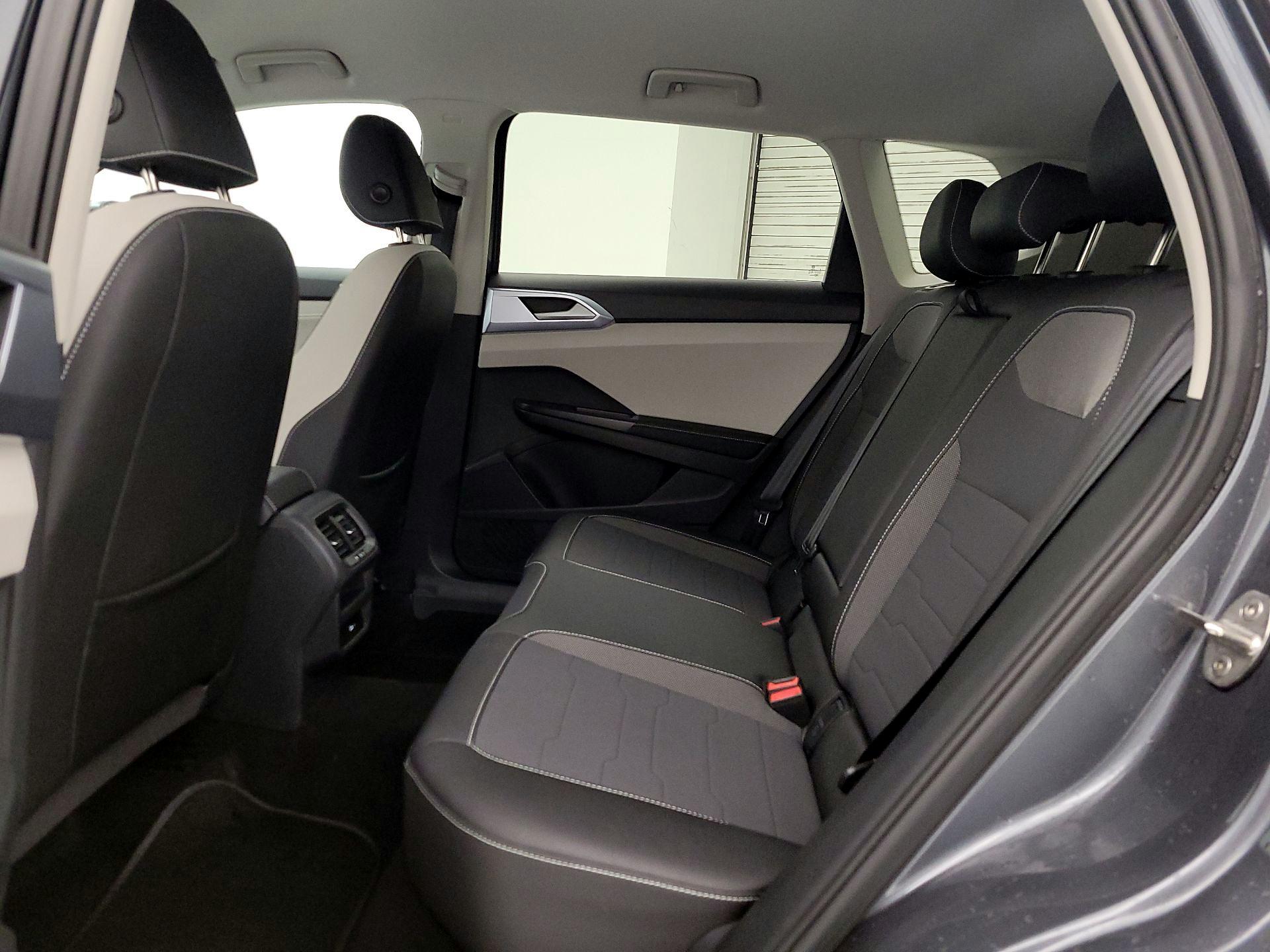 Thumbnail: 2025 Volkswagen Taos - 19