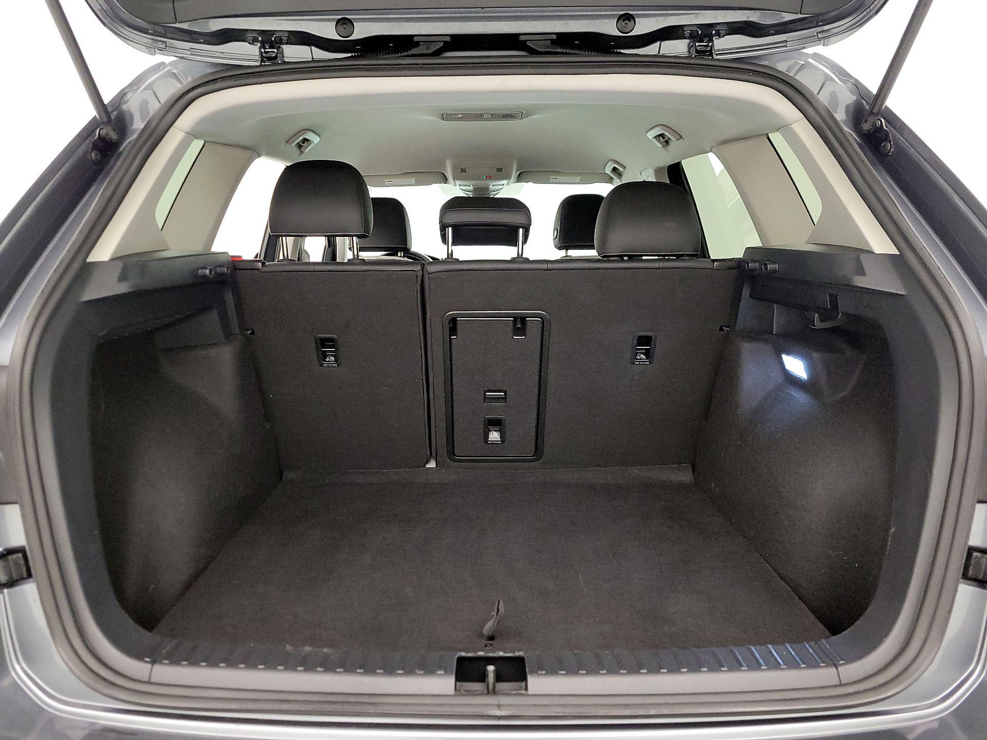 Thumbnail: 2025 Volkswagen Taos - 20