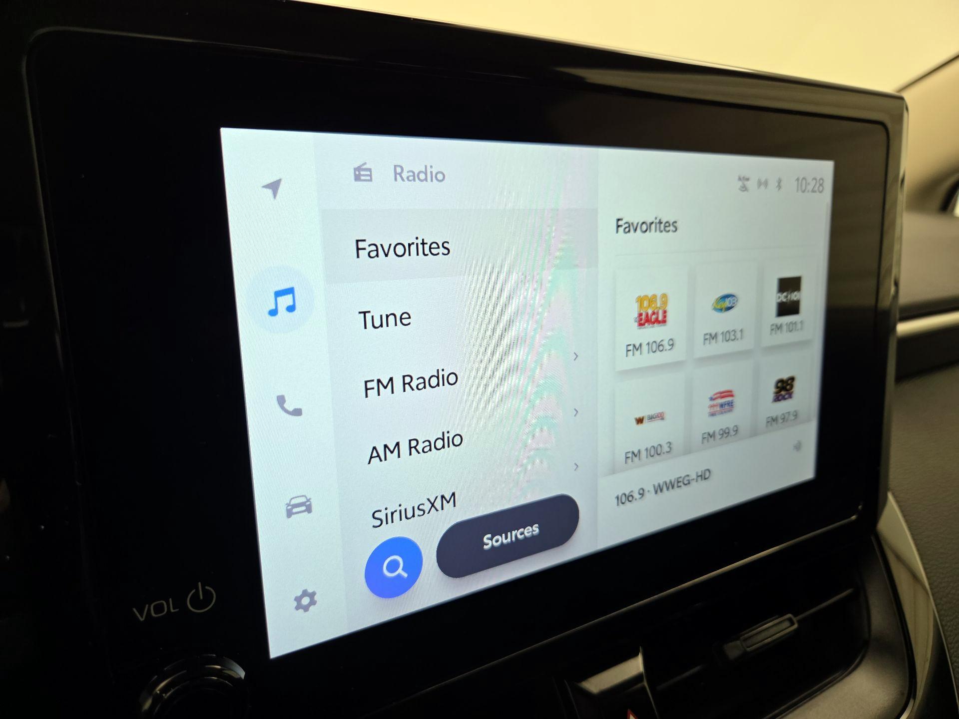 Thumbnail: 2025 Toyota Corolla - 16