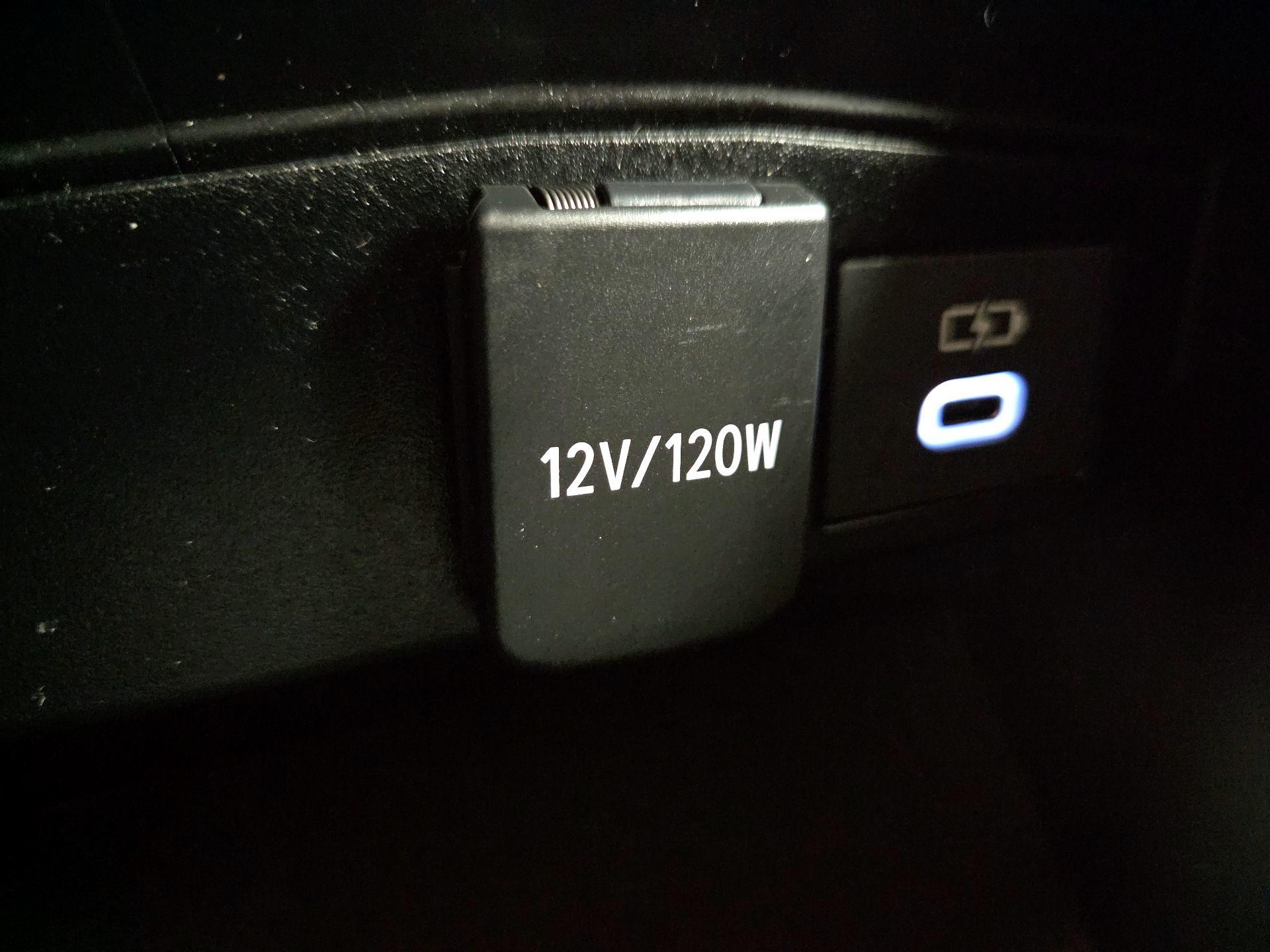 Thumbnail: 2025 Toyota Corolla - 19