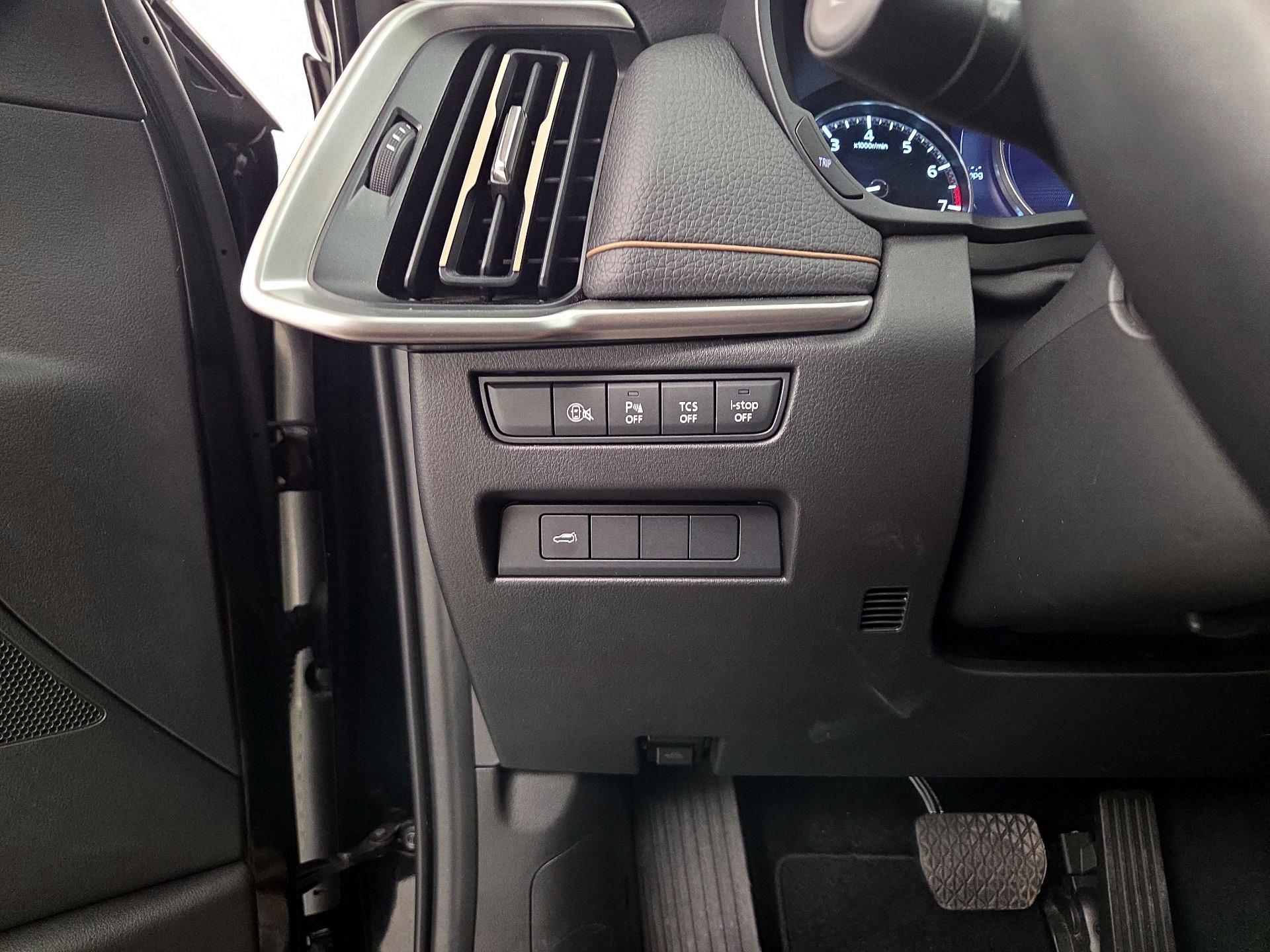 Thumbnail: 2025 Mazda CX-70 - 11