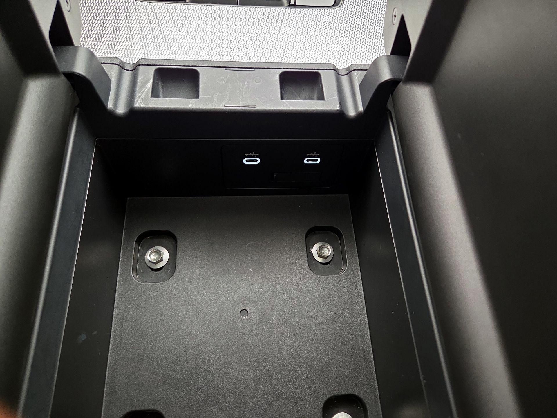 Thumbnail: 2025 Mazda CX-70 - 16