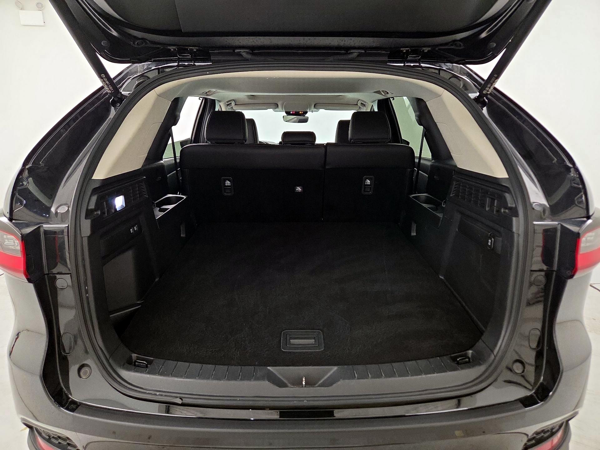 Thumbnail: 2025 Mazda CX-70 - 19