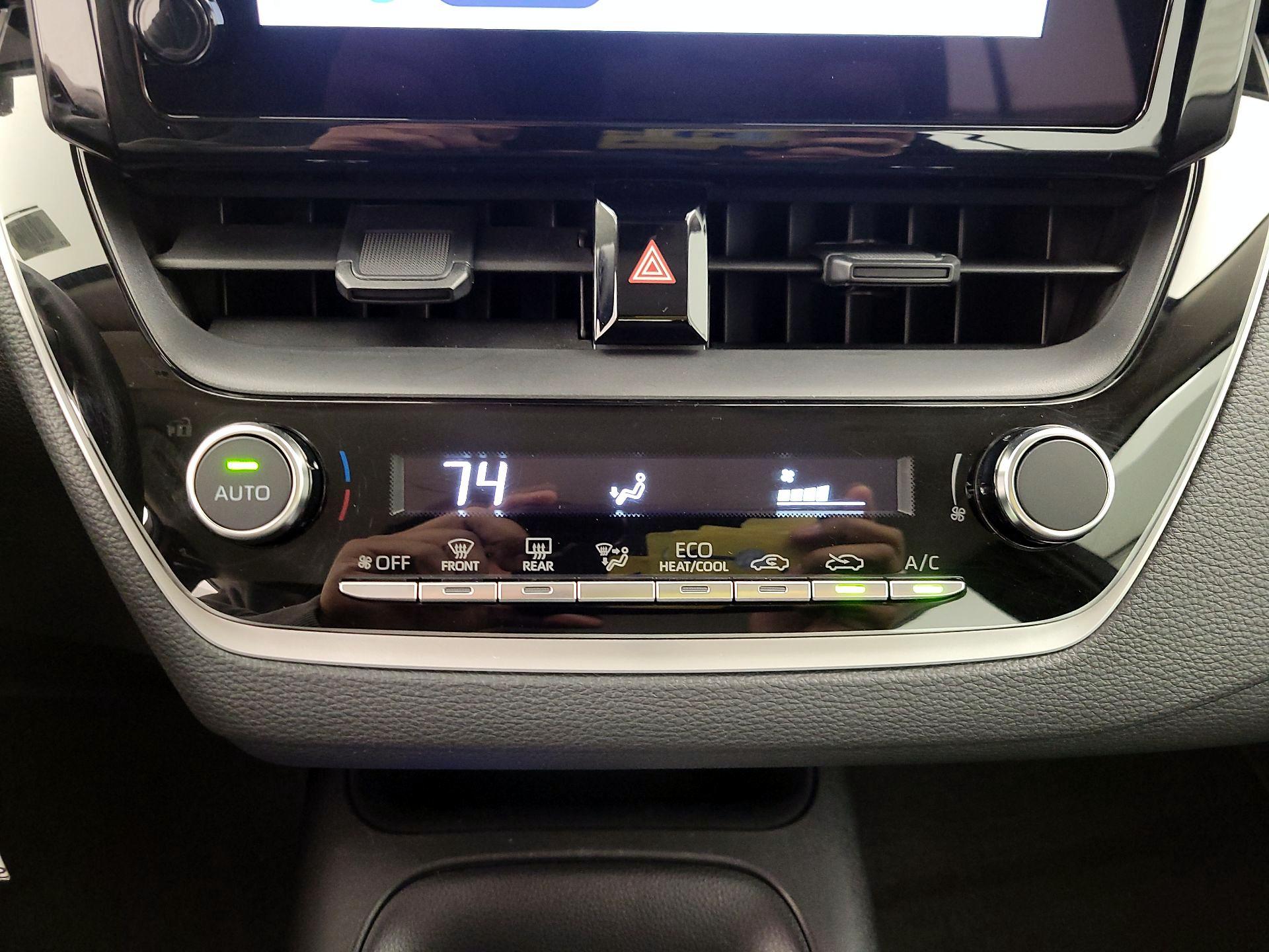 Thumbnail: 2025 Toyota Corolla - 16