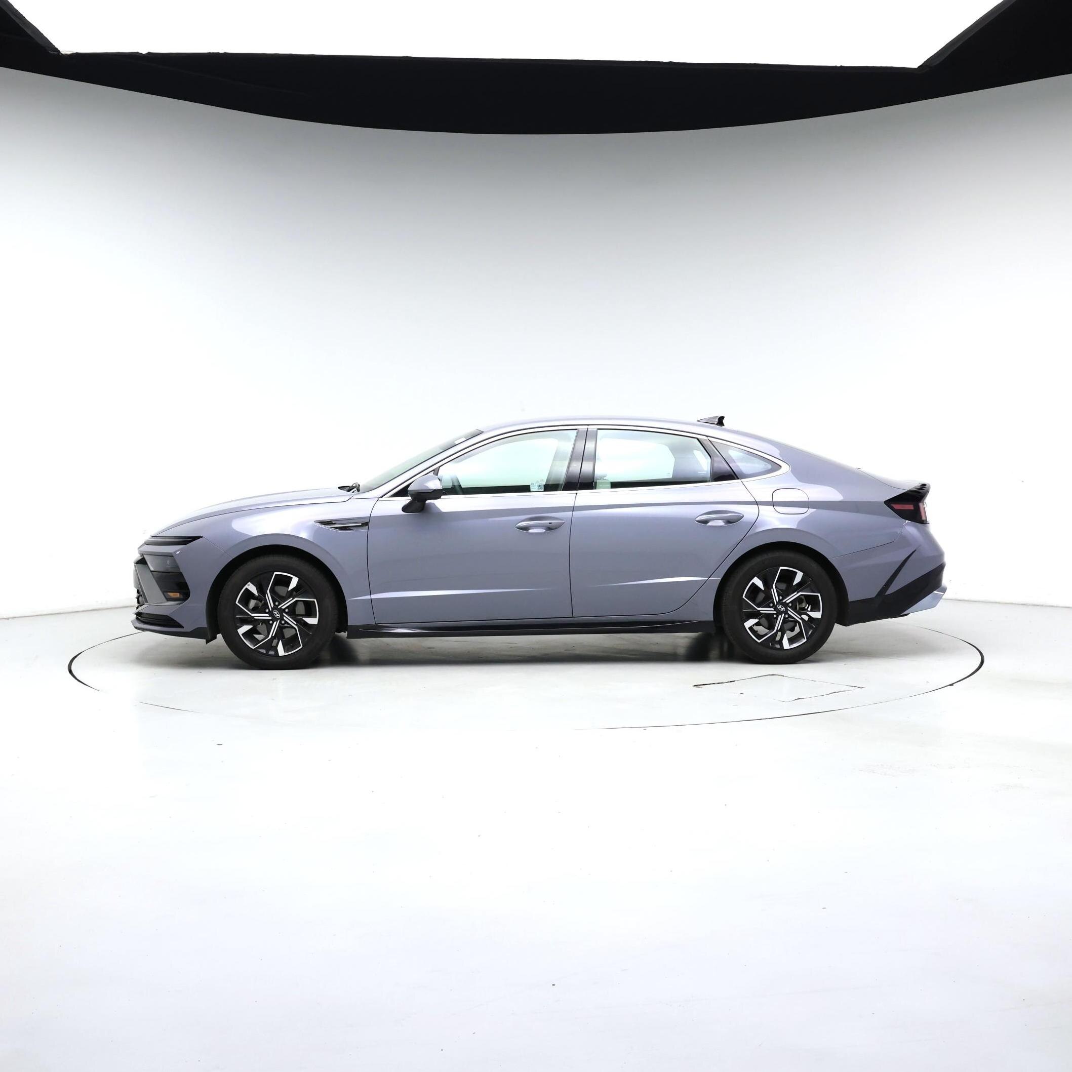 Thumbnail: 2025 Hyundai Sonata - 3