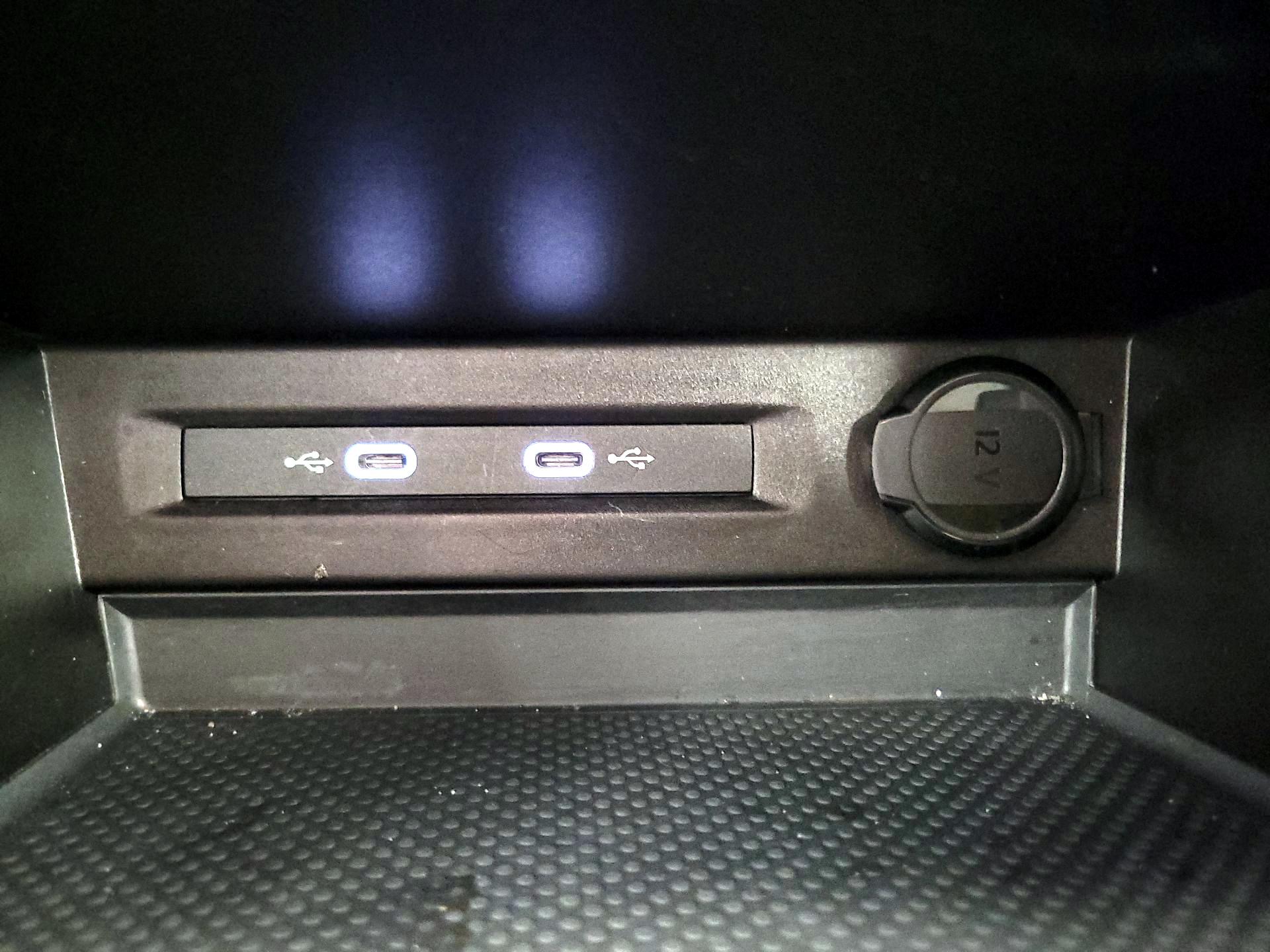 Thumbnail: 2025 Volkswagen Taos - 18