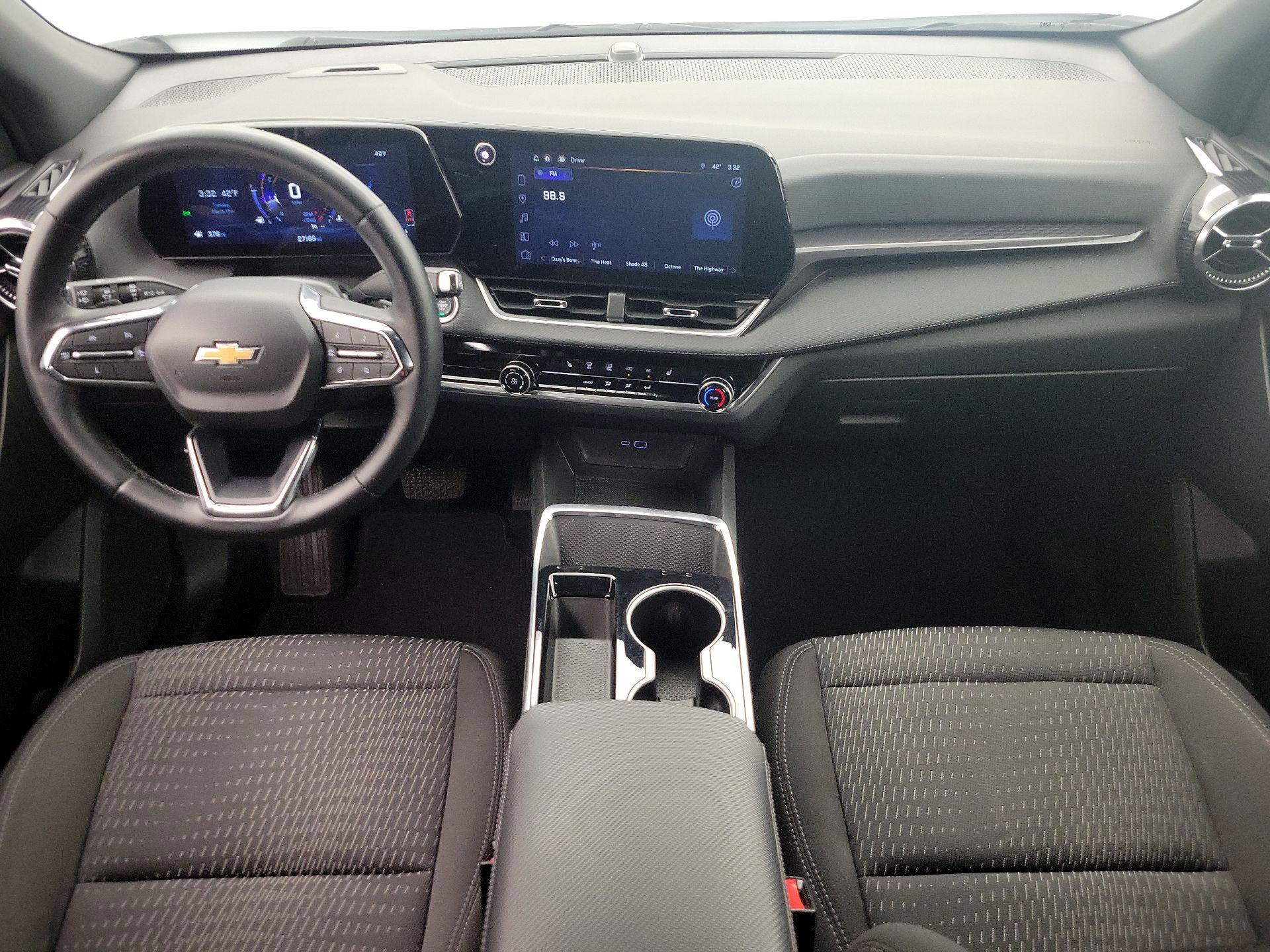 Thumbnail: 2025 Chevrolet Equinox - 9