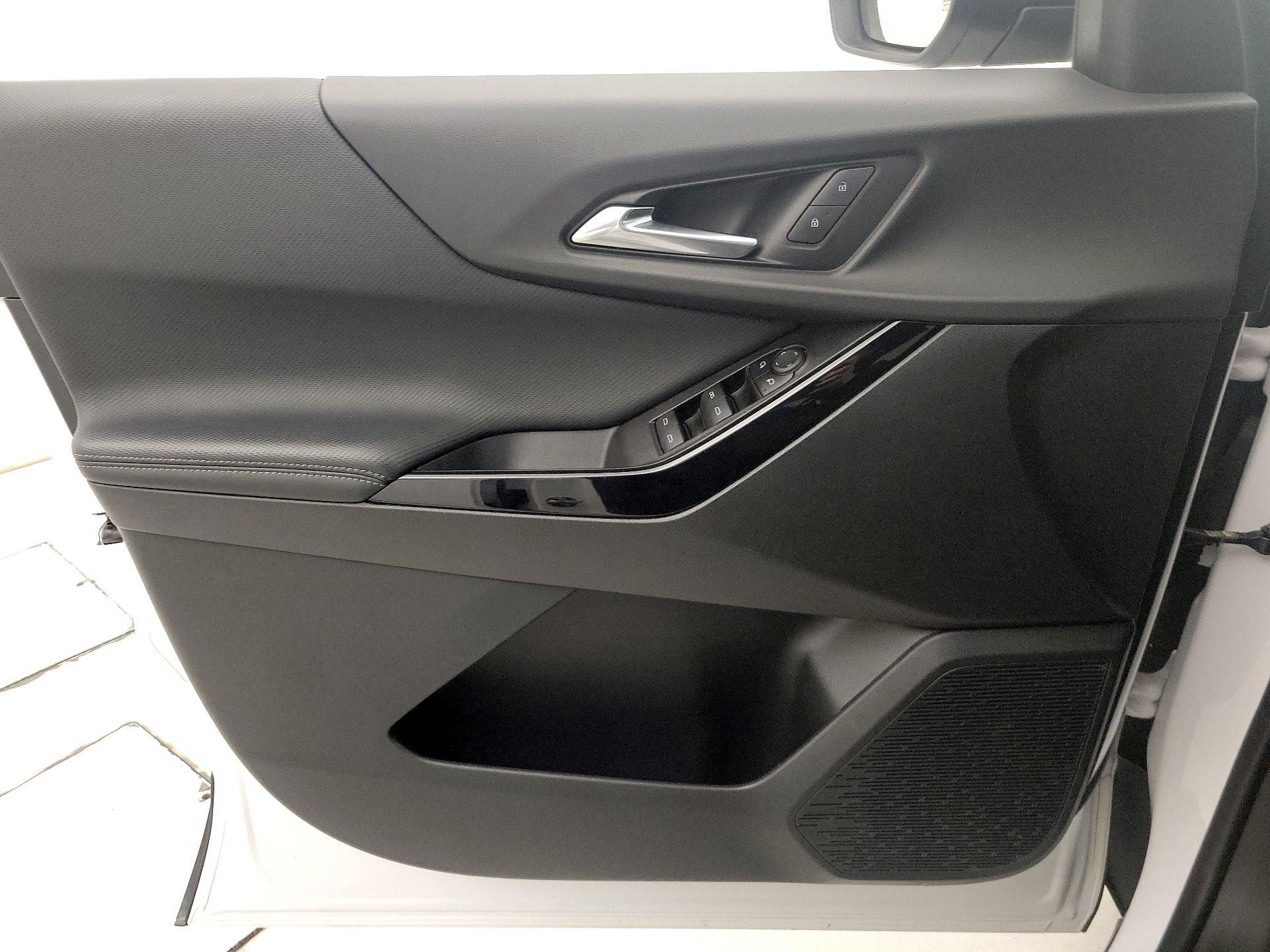 Thumbnail: 2025 Chevrolet Equinox - 12