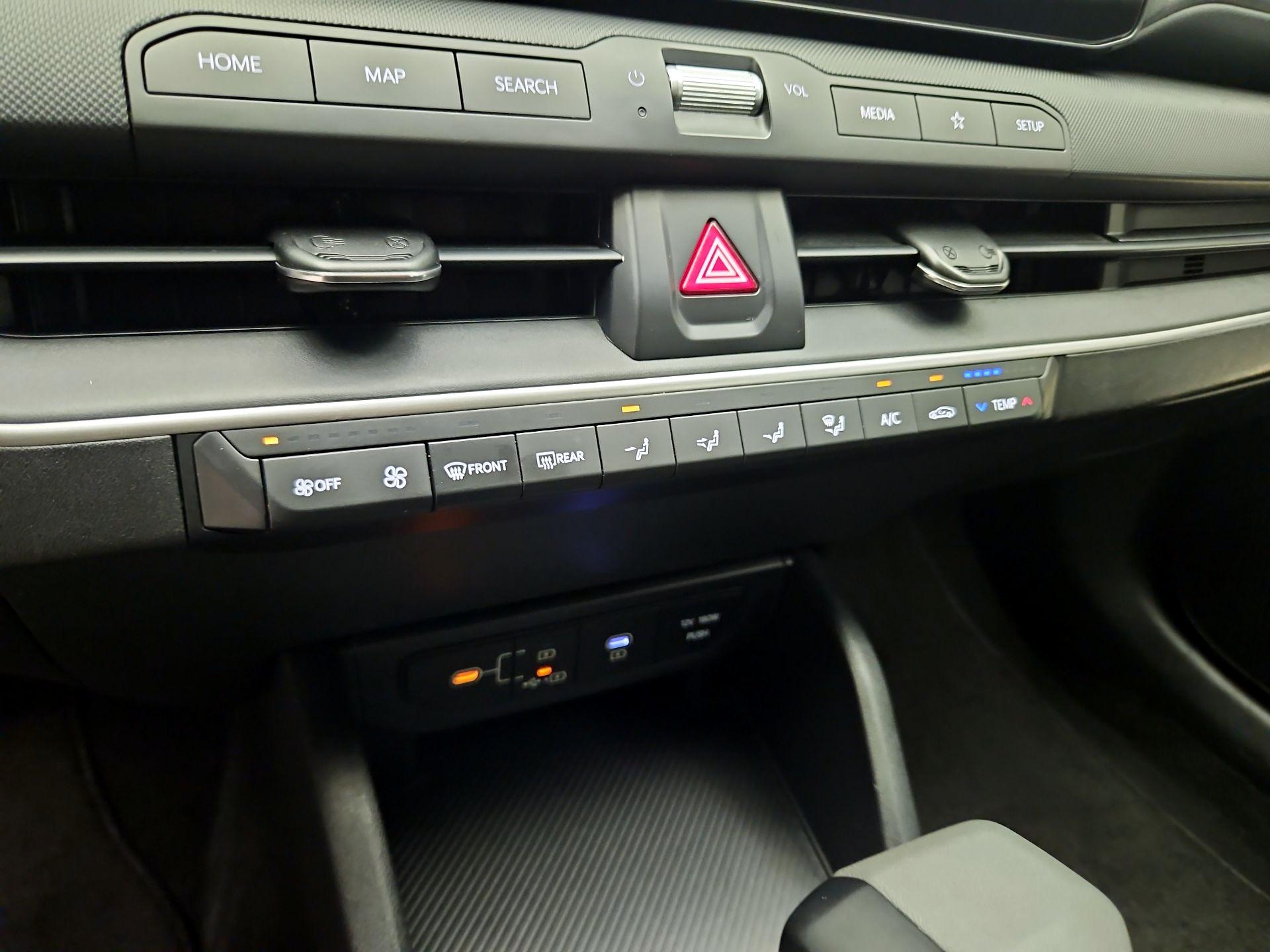 Thumbnail: 2025 Kia K4 - 16