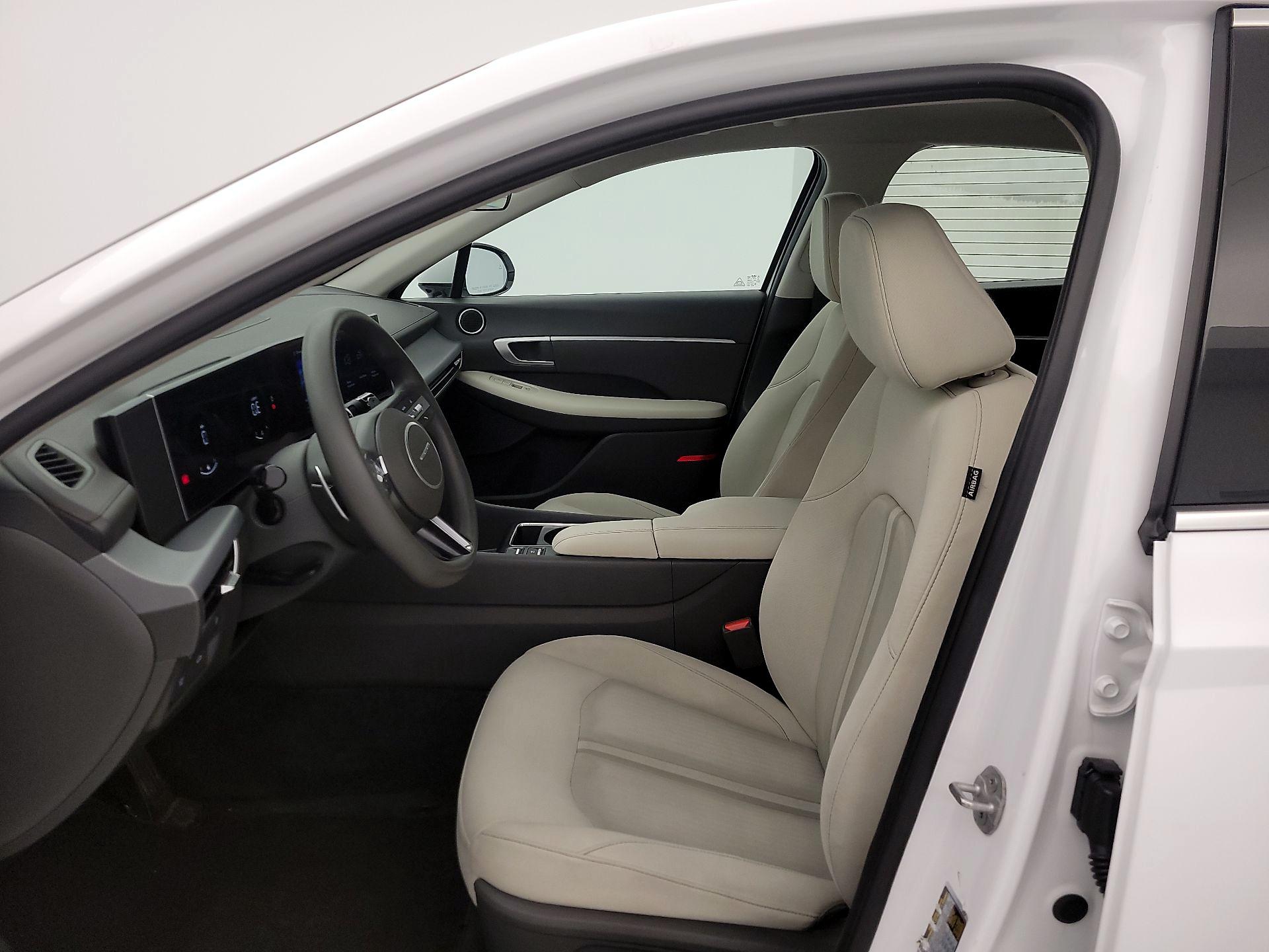 Thumbnail: 2025 Hyundai Sonata - 11