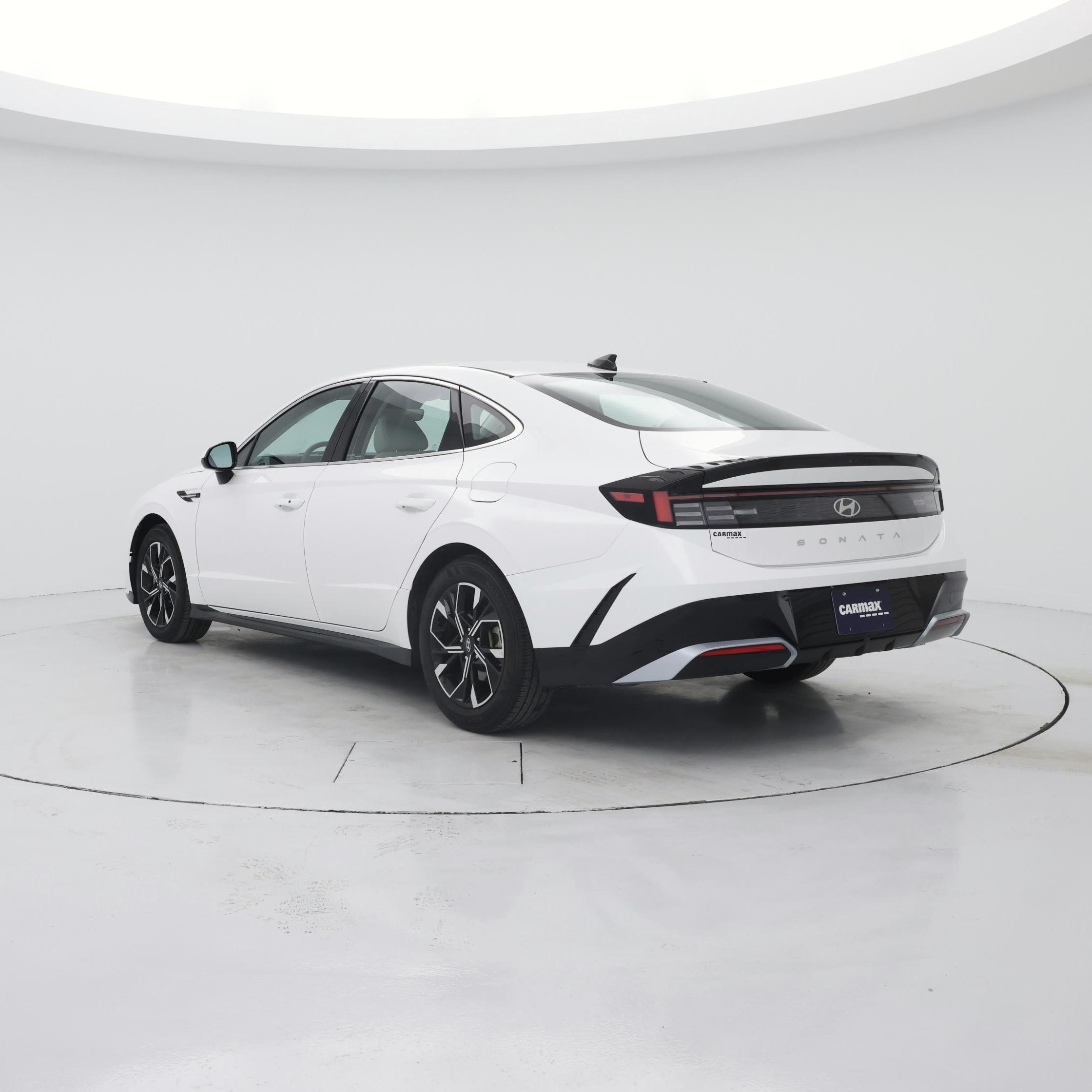 Thumbnail: 2025 Hyundai Sonata - 2