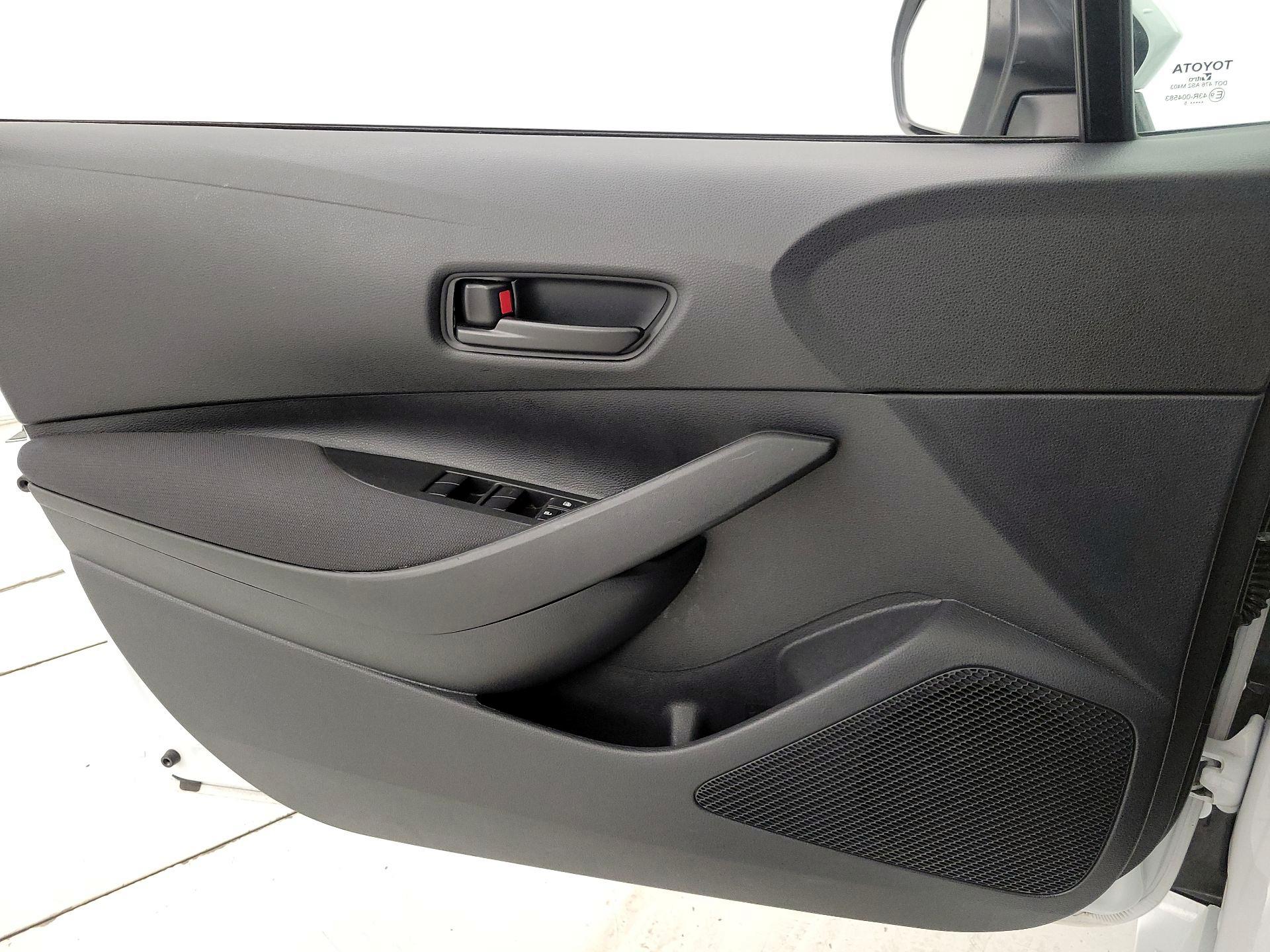 Thumbnail: 2025 Toyota Corolla - 12