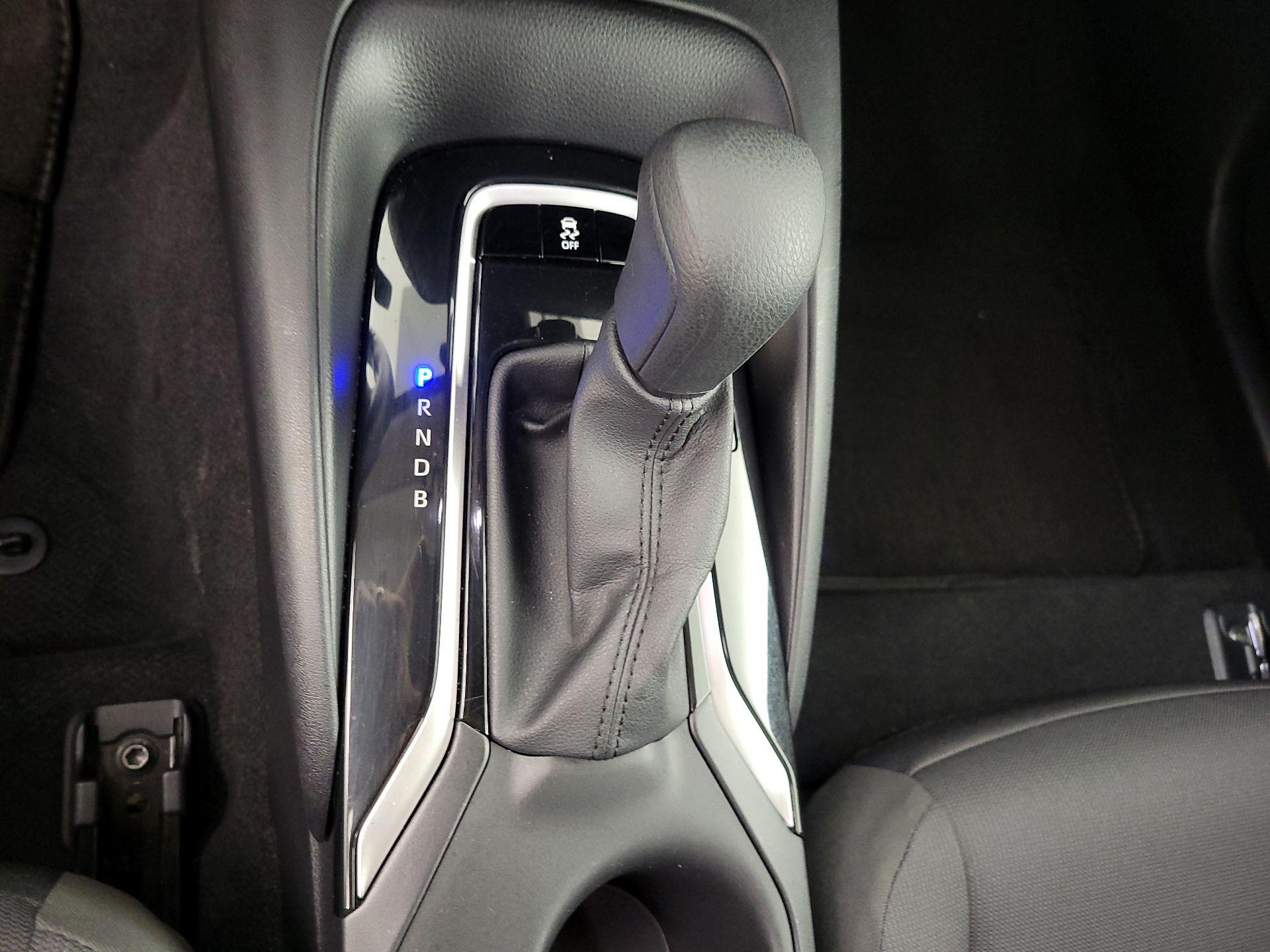 Thumbnail: 2025 Toyota Corolla - 17