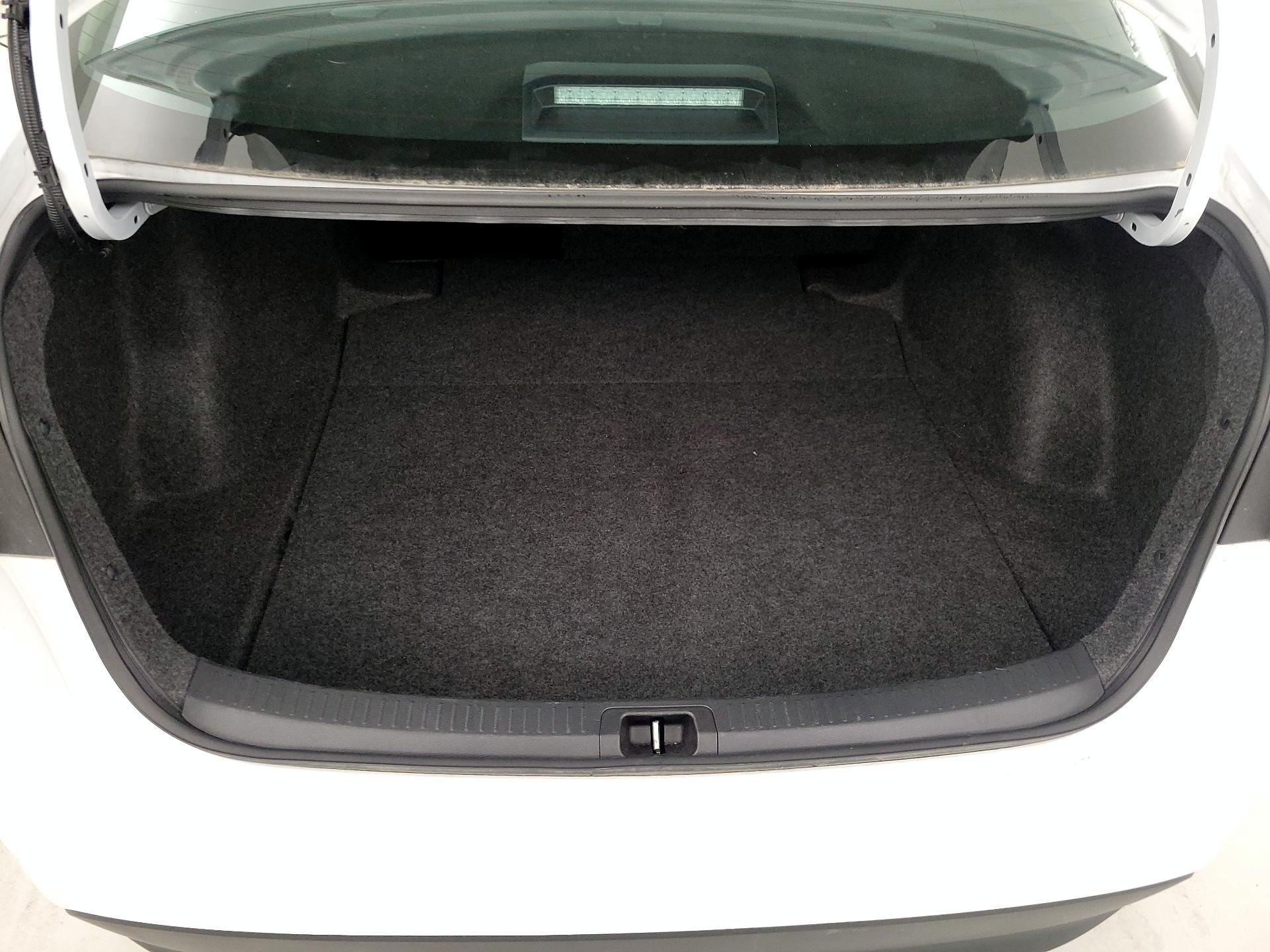 Thumbnail: 2025 Toyota Corolla - 20