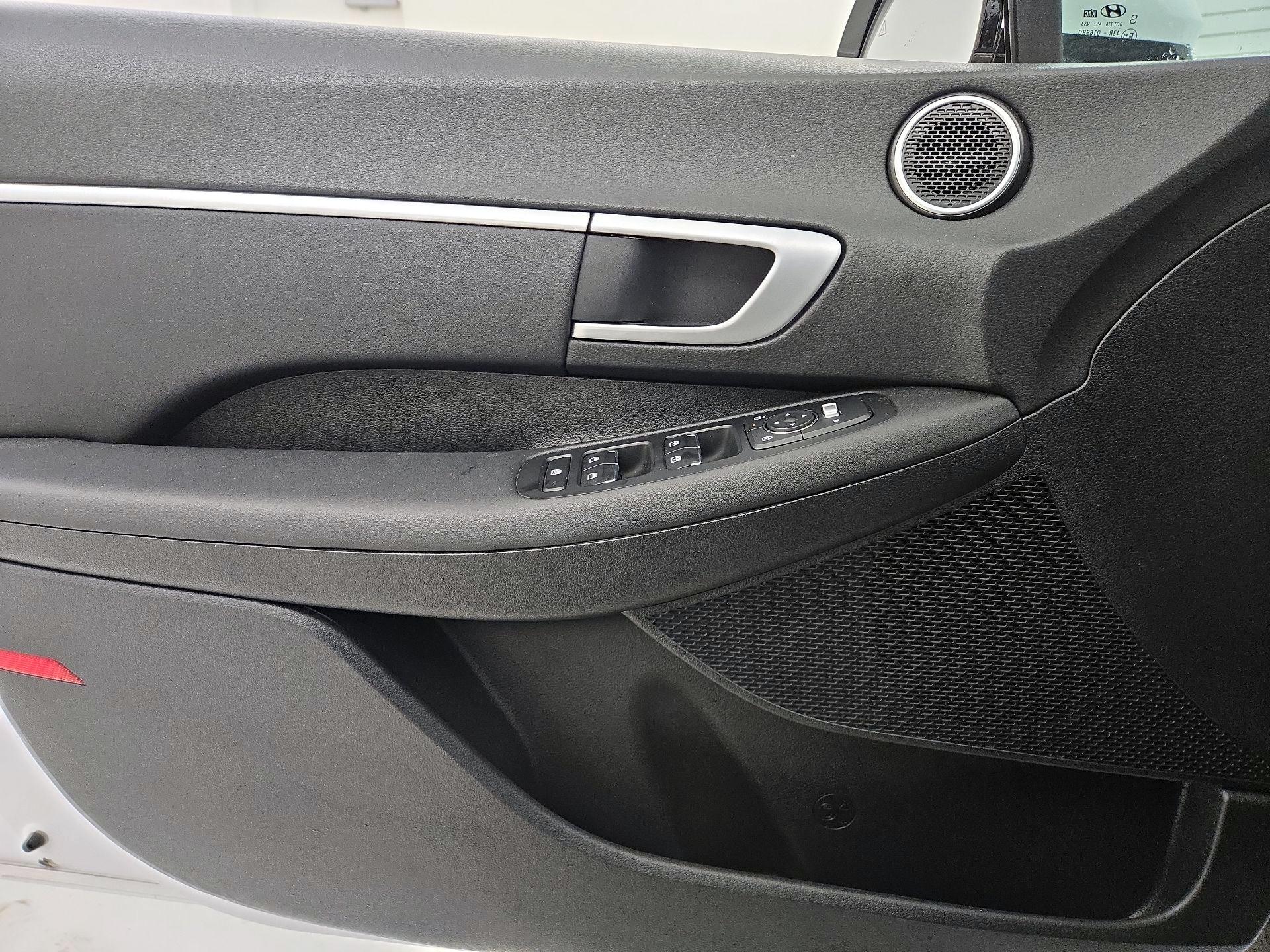 Thumbnail: 2025 Hyundai Sonata - 12