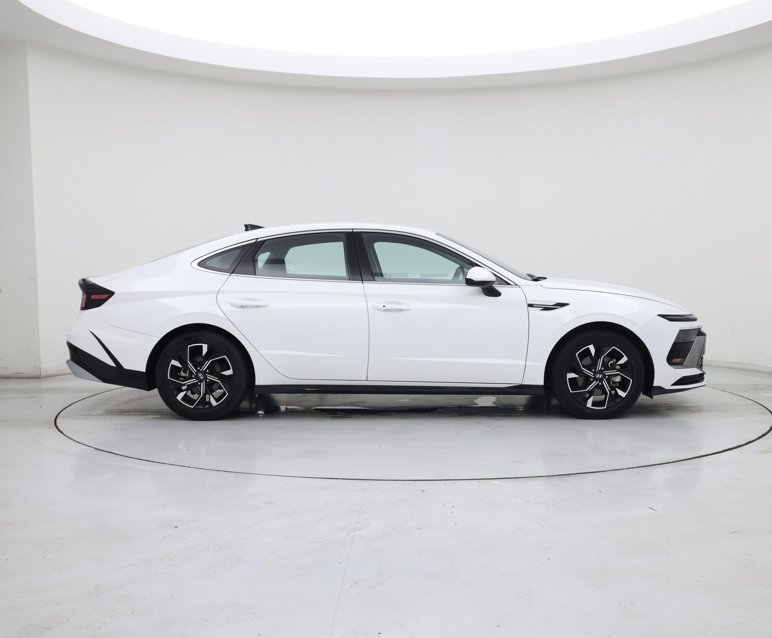 Thumbnail: 2025 Hyundai Sonata - 7