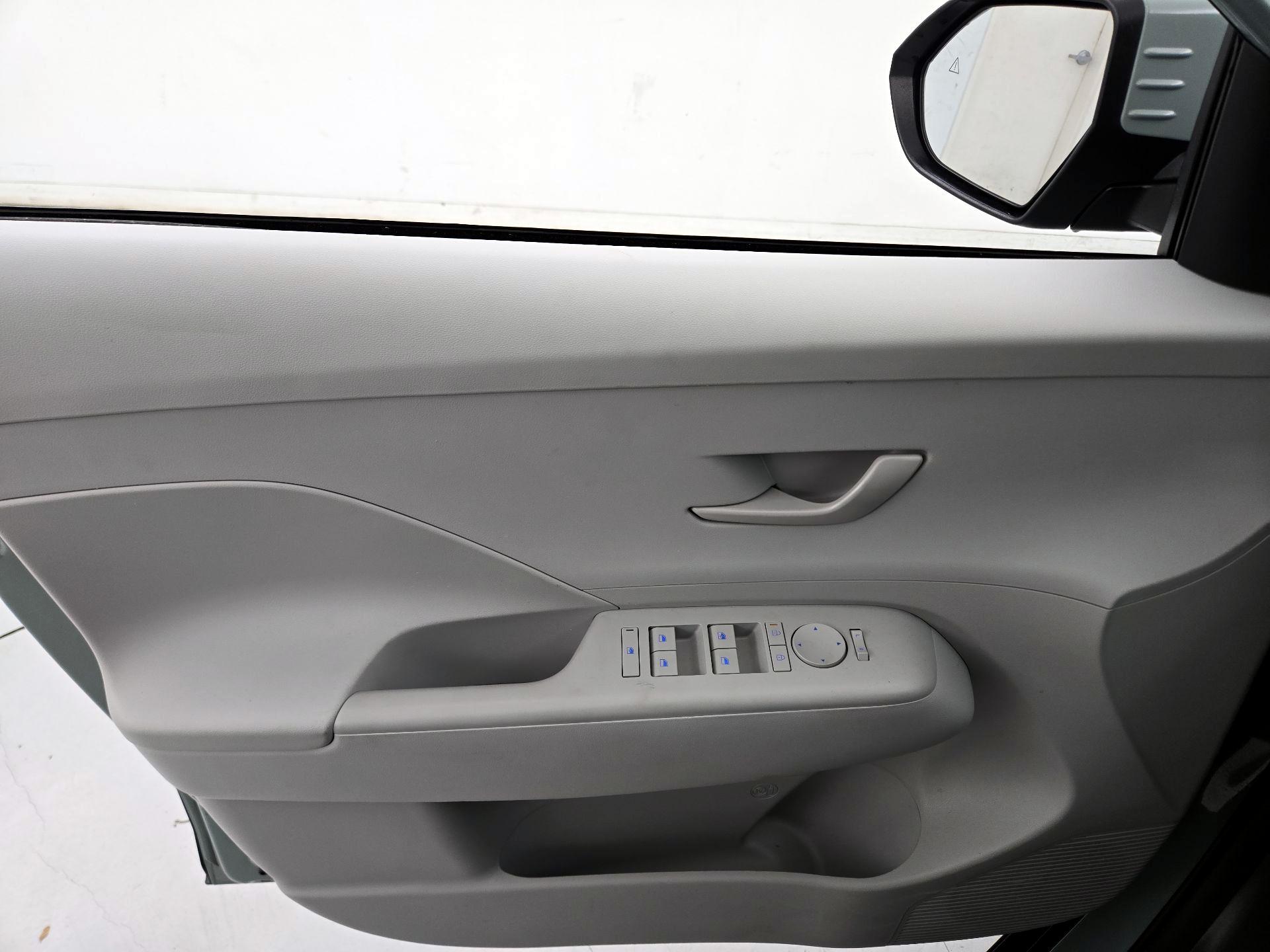 Thumbnail: 2025 Hyundai Kona - 12