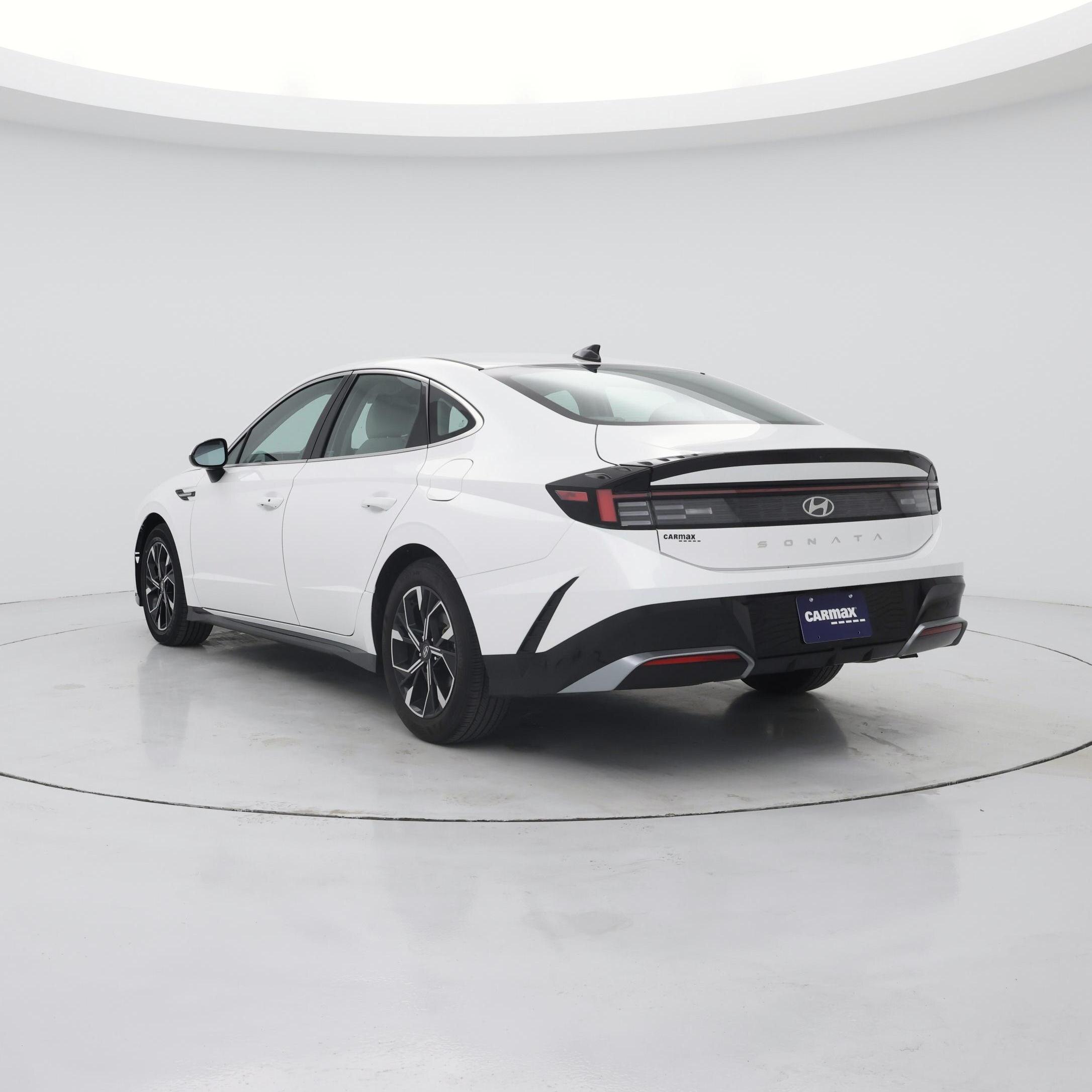 Thumbnail: 2025 Hyundai Sonata - 2