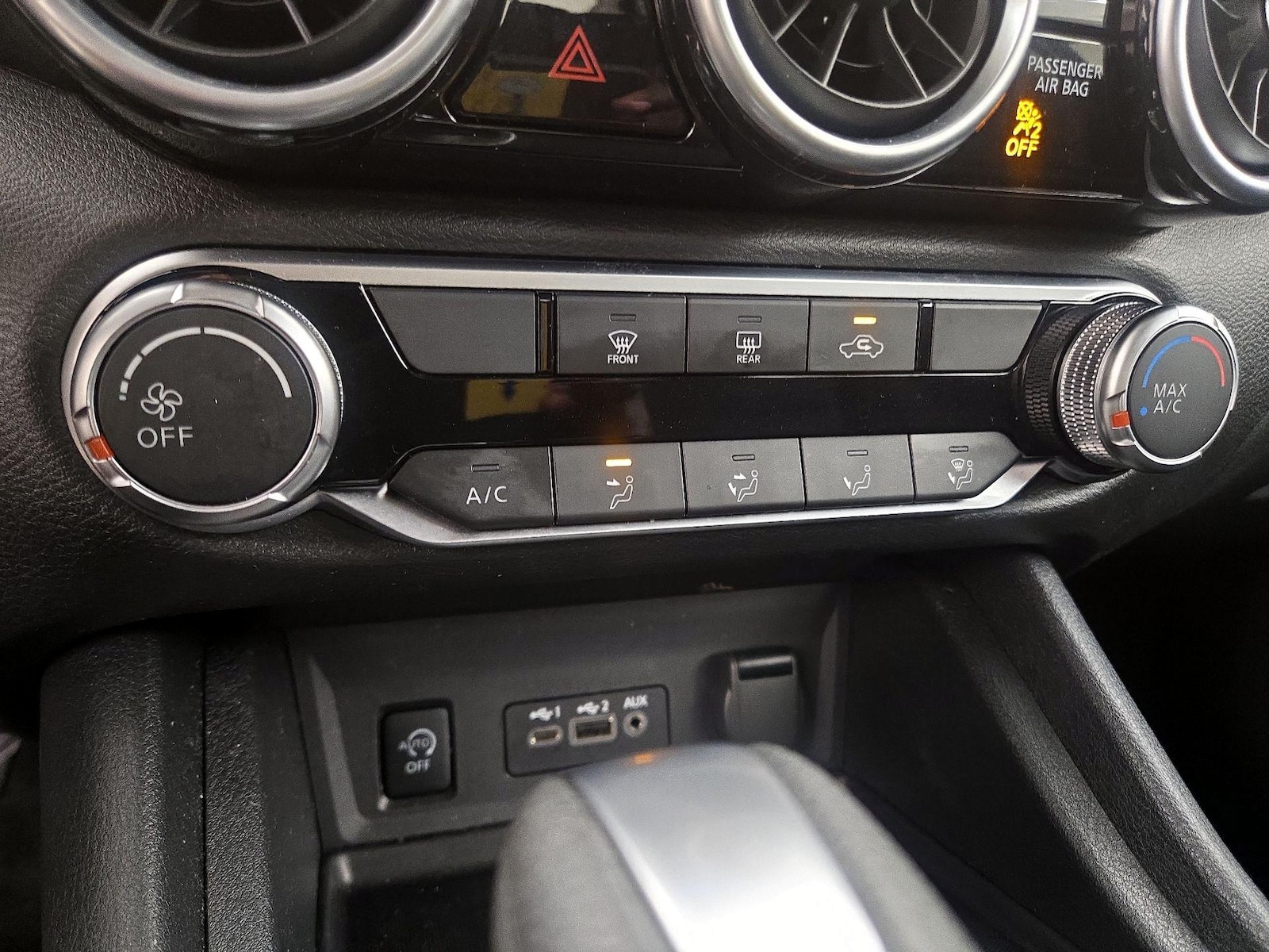 2025 Nissan Sentra SV - Photo 17