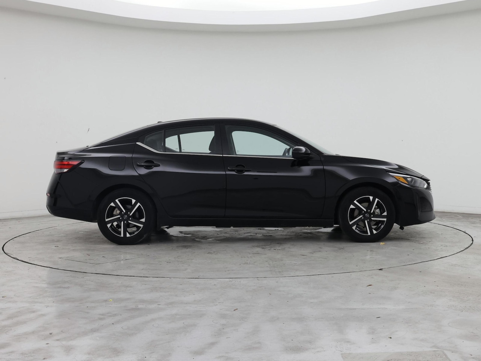 2025 Nissan Sentra SV - Photo 8