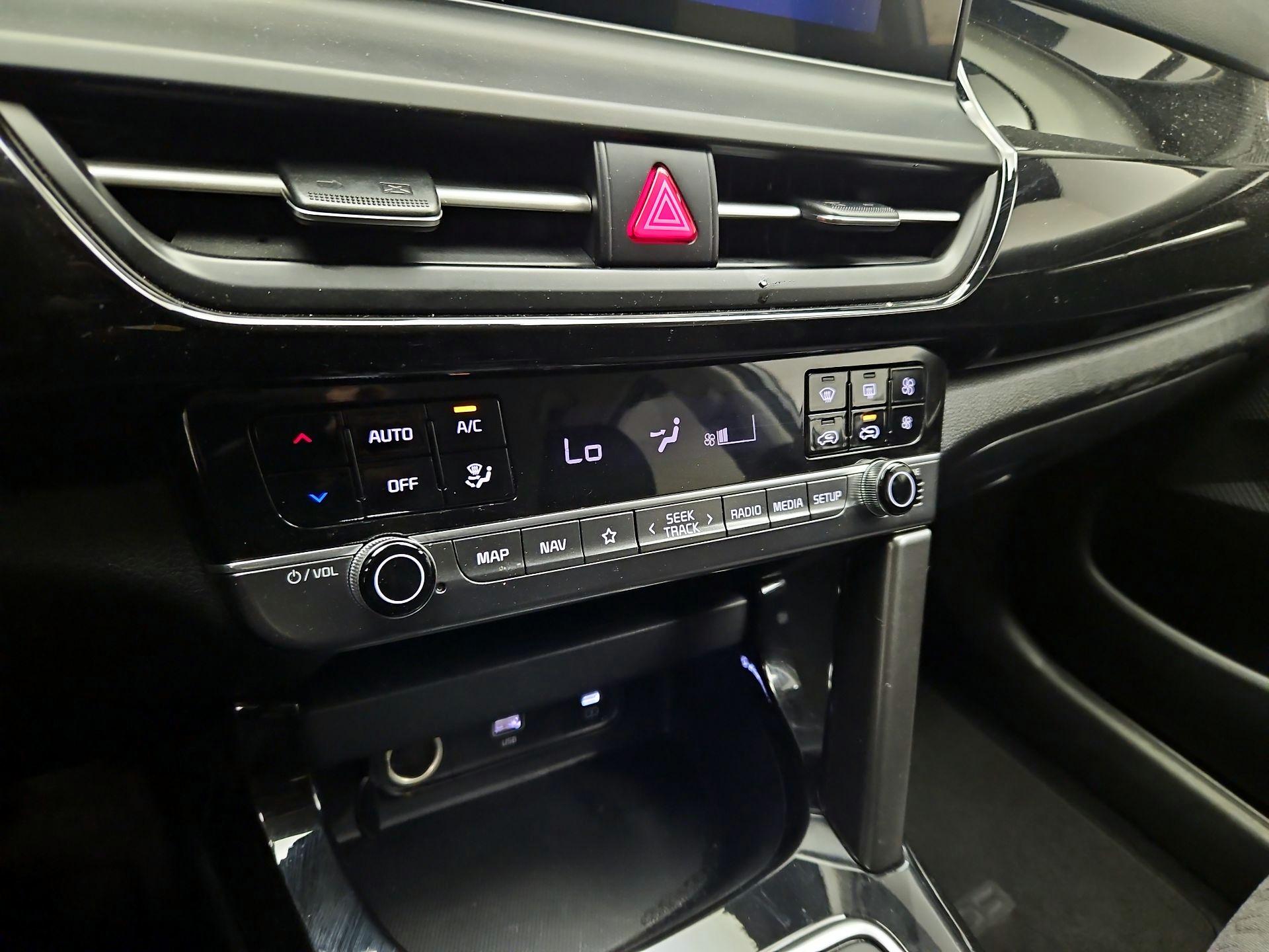 Thumbnail: 2025 Kia Seltos - 17