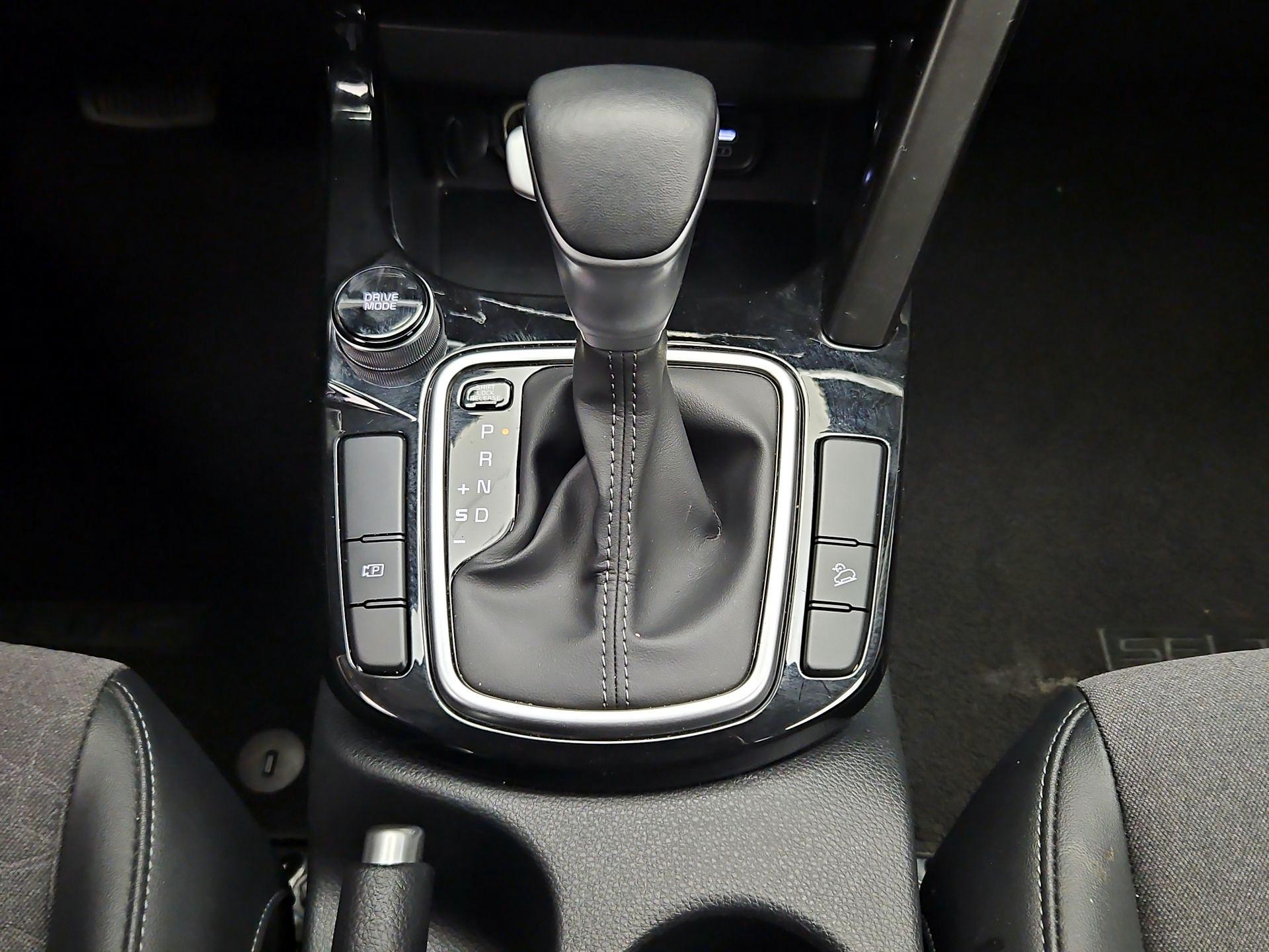 Thumbnail: 2025 Kia Seltos - 18