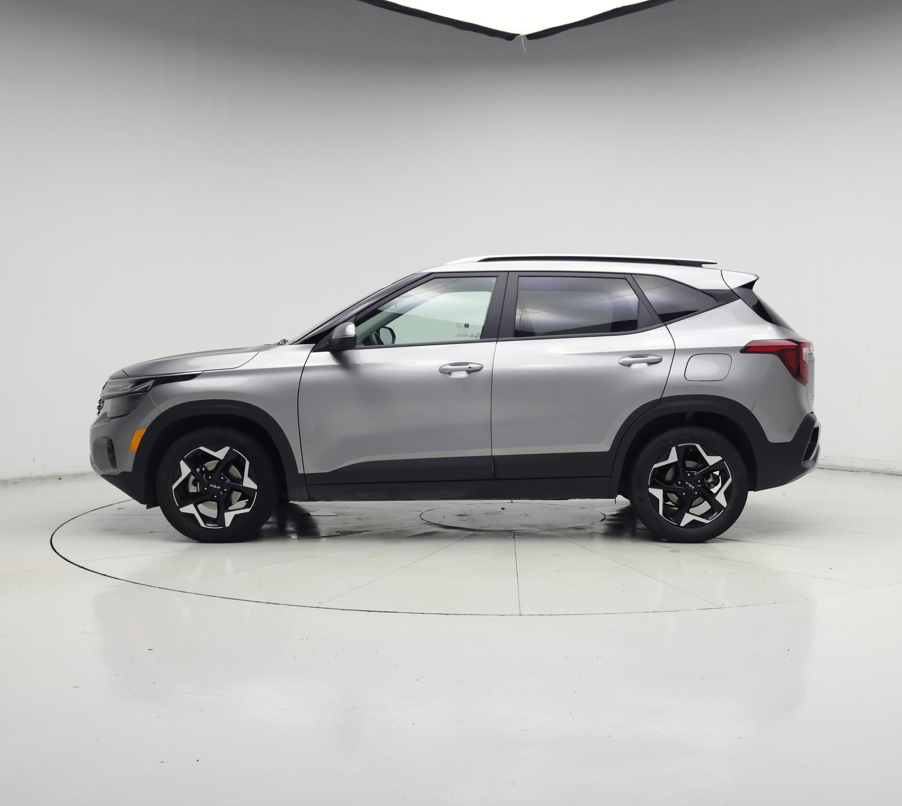 Thumbnail: 2025 Kia Seltos - 3