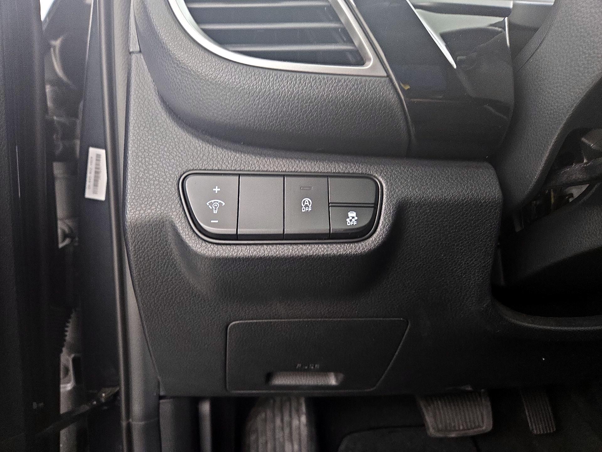 Thumbnail: 2025 Kia Seltos - 13